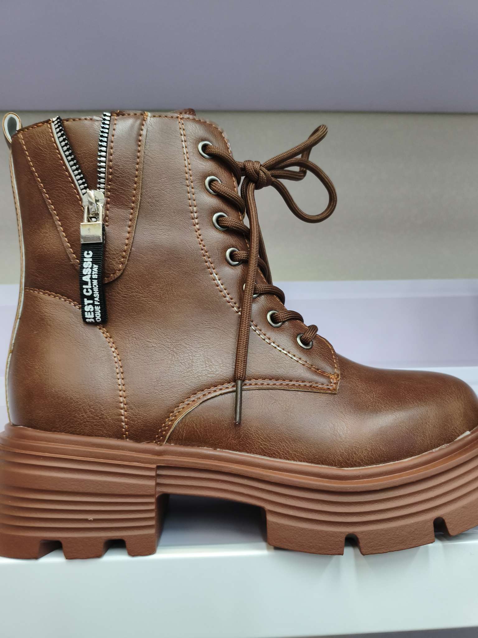Fashionable and lightweight Dr. Martens boots detail image 2