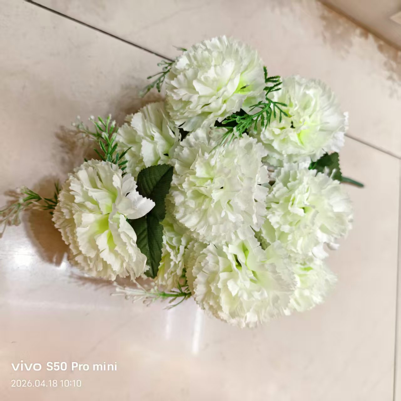 仿真花装饰花塑料花假花手工花材料家饰塑料花仿真12头小丁香康乃馨绢花塑料花假花DIY手工花人造花拍摄道具
