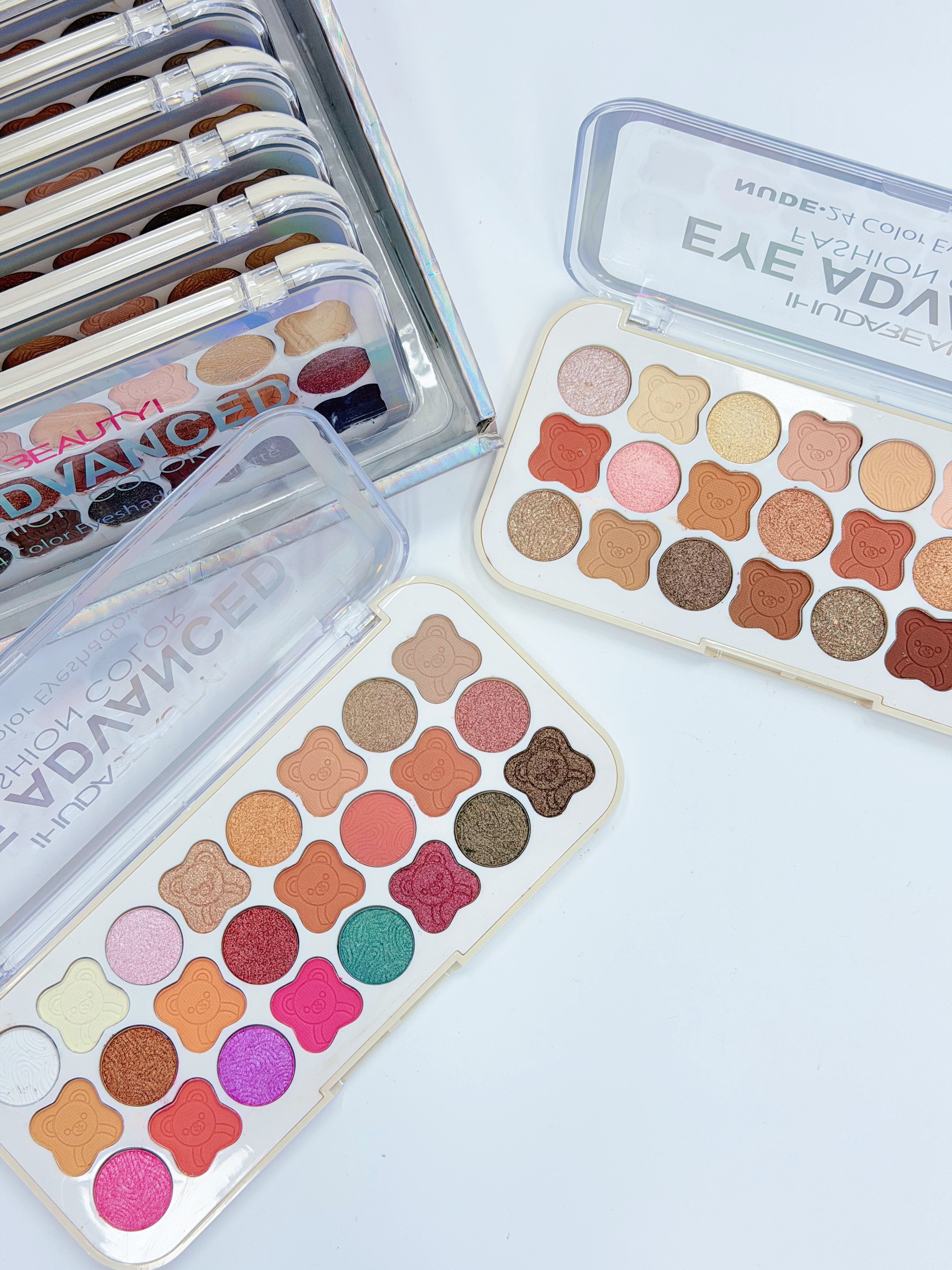 Makeup set, makeup plate, eyeshadow plate, makeup box, eye makeup, eyeshadow combination set details Picture