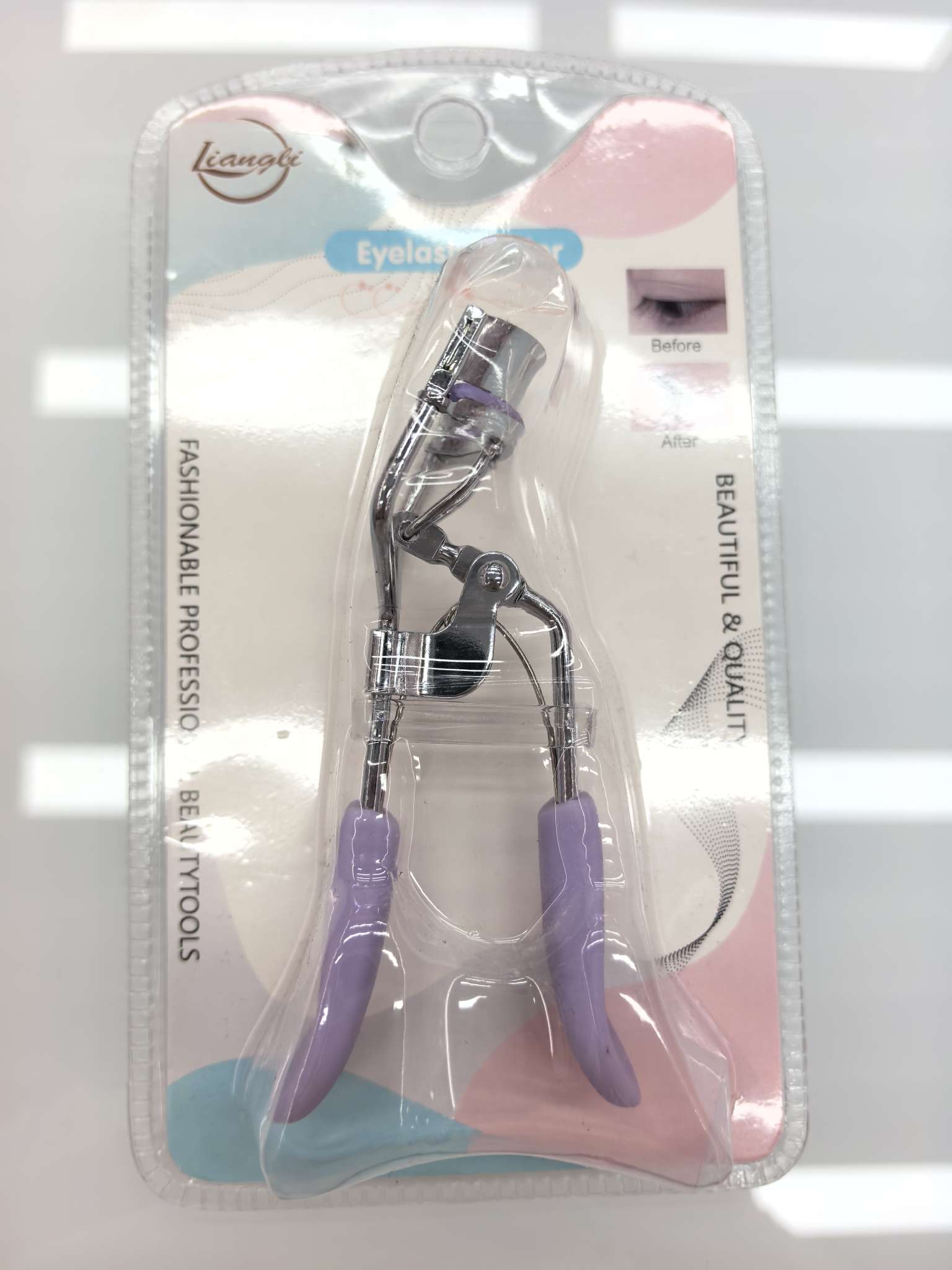 Wide-angle portable curling natural stainless steel eyelash curler, a beginner's makeup tool Item Picture