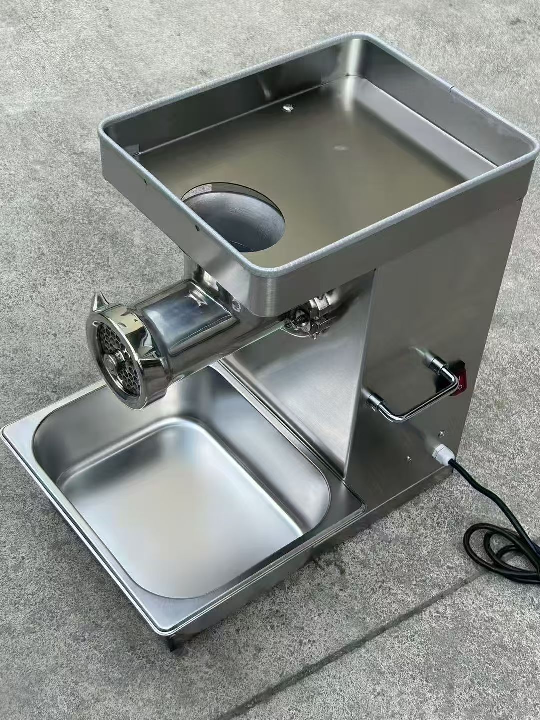 不锈钢绞肉机切片机切片器手动蒜蓉机烧烤工具烤肠早餐机详情5