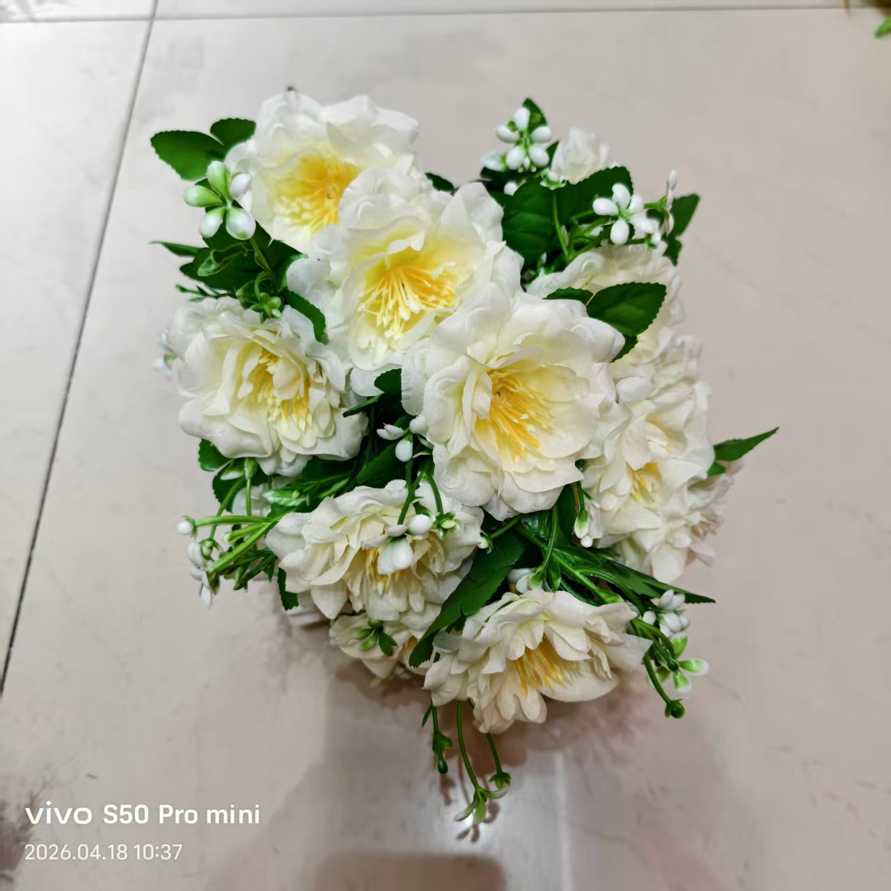 仿真花装饰花塑料花假花手工花材料家饰塑料花仿真18头白色绢花塑料花假花婚庆DIY手工花人造花拍摄道具