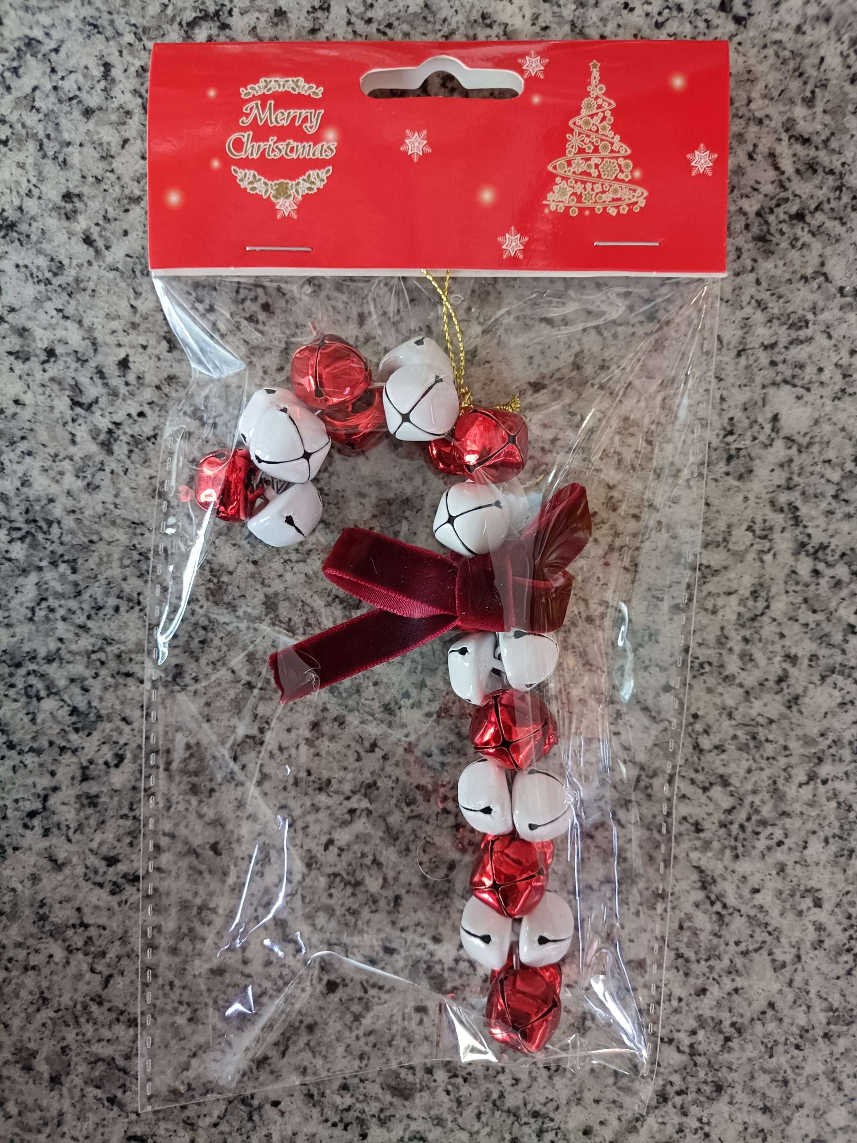 Christmas supplies, Christmas hats, Christmas wreaths, snowflake accessories, processing with supplied materials, customized gift boxes, packaging details Picture