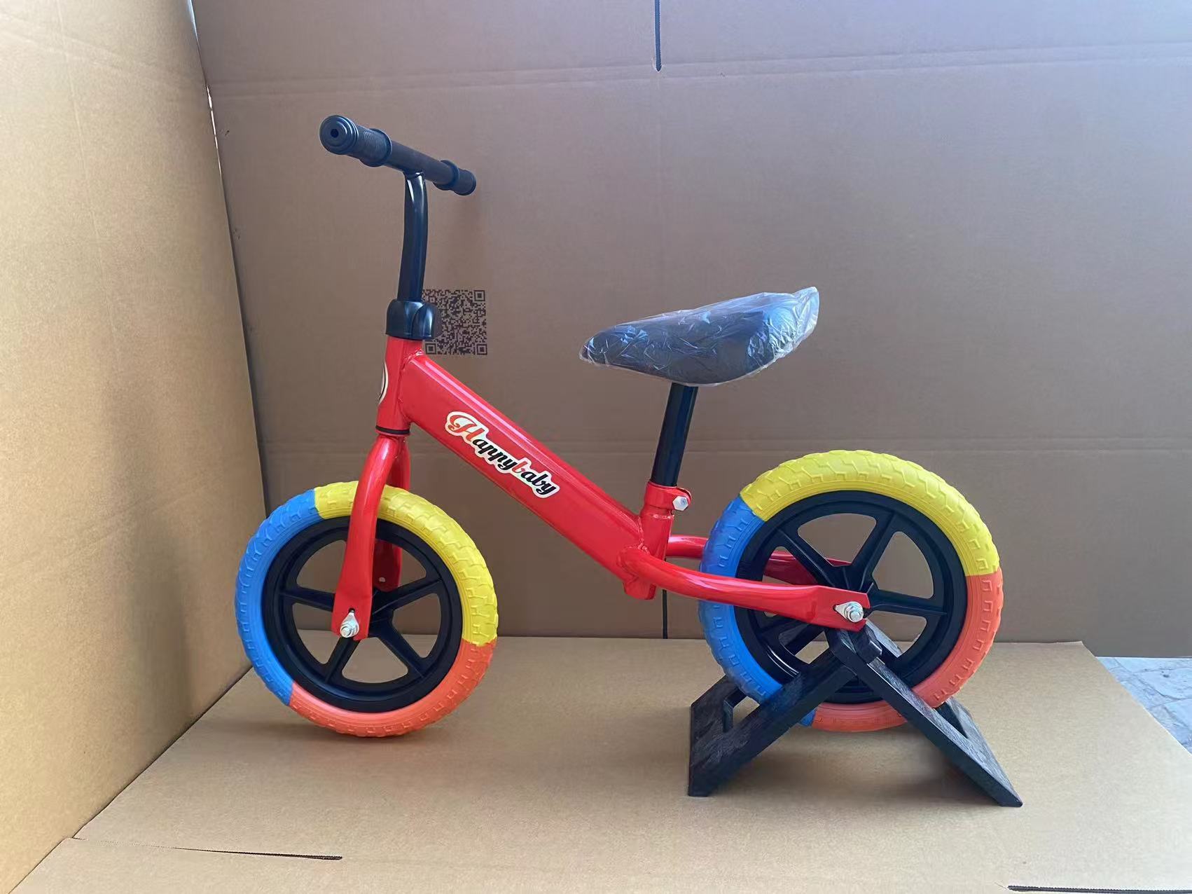 Children's balance car, electric three-wheeled folding children's balance car, electric balance car, elderly and children, tablet computer, electric balance car, folding children's balance car, balance car, electric three-wheeled balance car Application Scenario