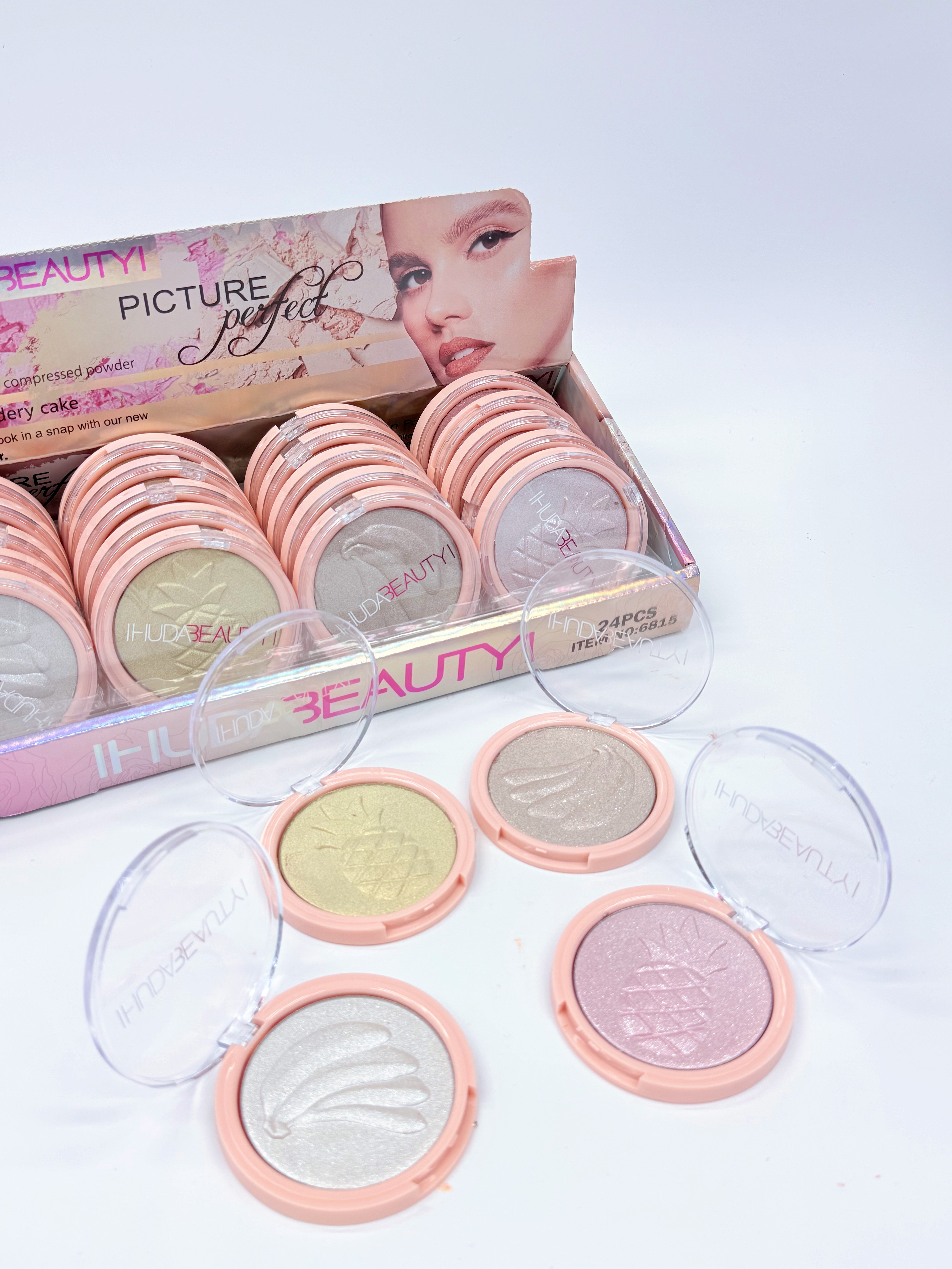 Cross-border best-selling fruit high-gloss powder with fine texture and professional makeup products for export Application Scenario