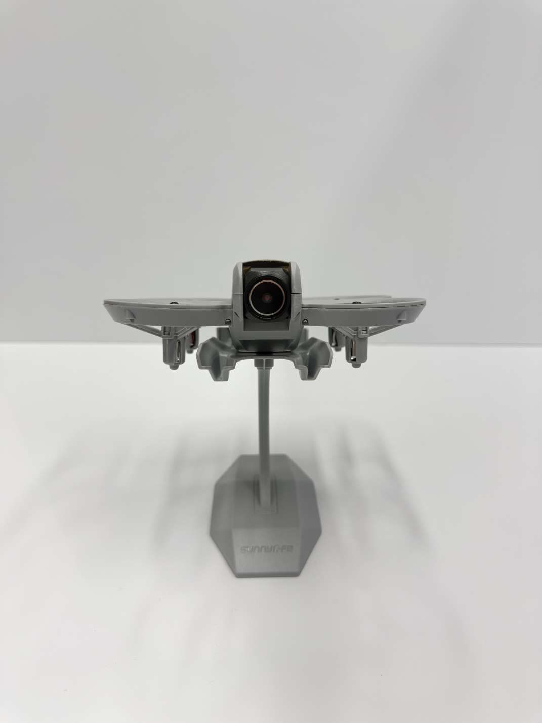 Beginner's guide to anti-collision drones, shockproof remote control aircraft toys detail image 2