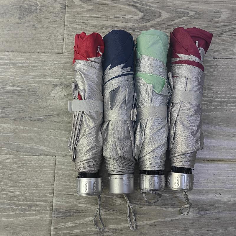 Hengdun silver gel sun protection folding umbrella, multi-color, compact and portable three-fold umbrella, reinforced and wind-resistant, simple wine red umbrella, portable for daily travel, all-weather and all-weather umbrella