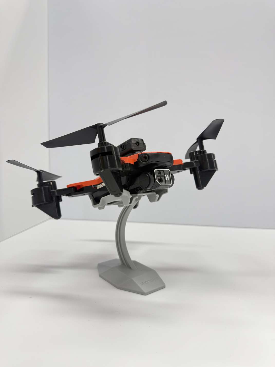 Small four-axis folding drone toy detail image 10