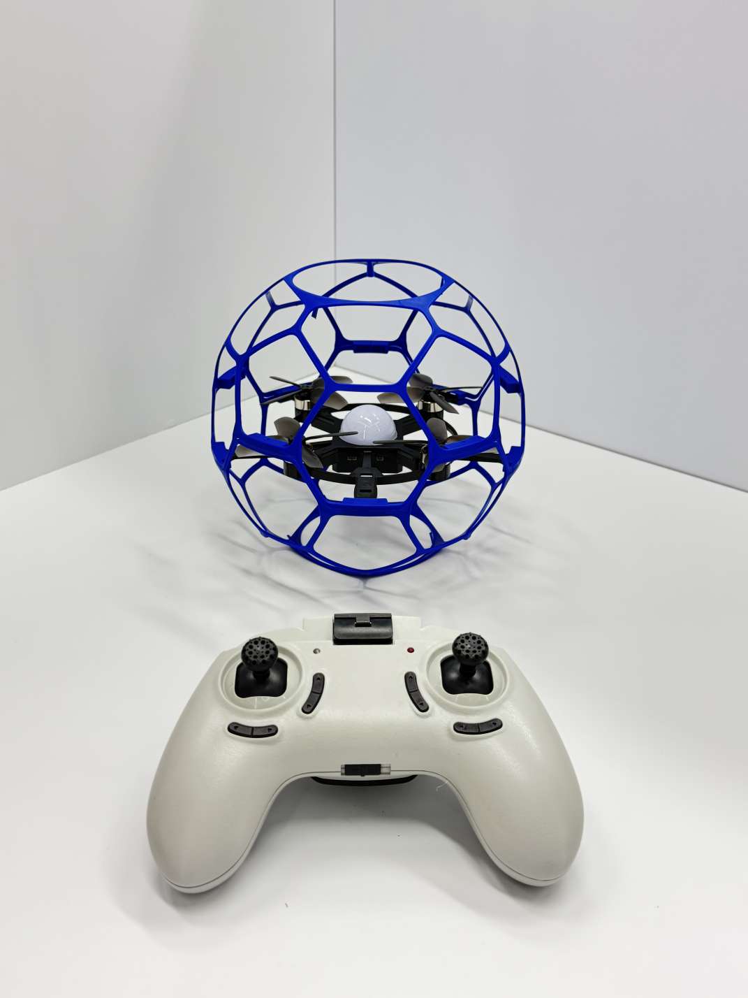 Beginner's guide to Aerial football drones - Spherical aircraft detail image 7