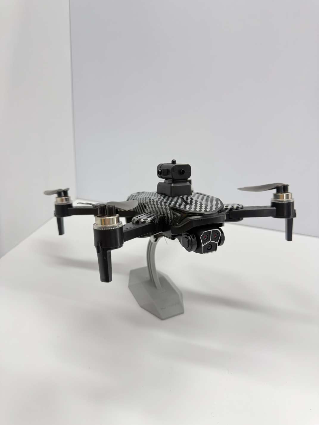 Entry-level drone toy foldable remote-controlled small aircraft detail image 2