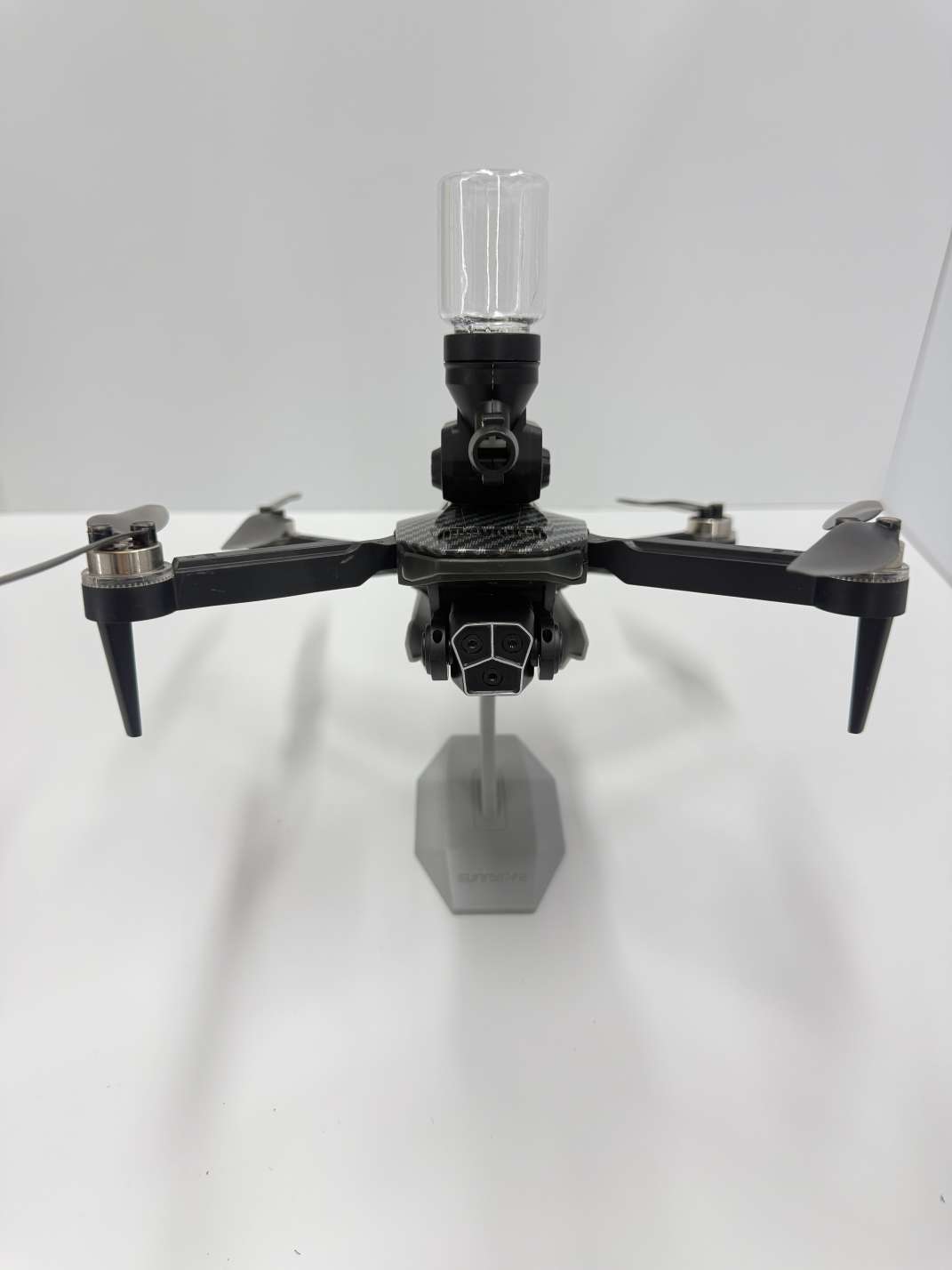 The Water bomb card drone toy quadcopter is foldable and portable detail image 3
