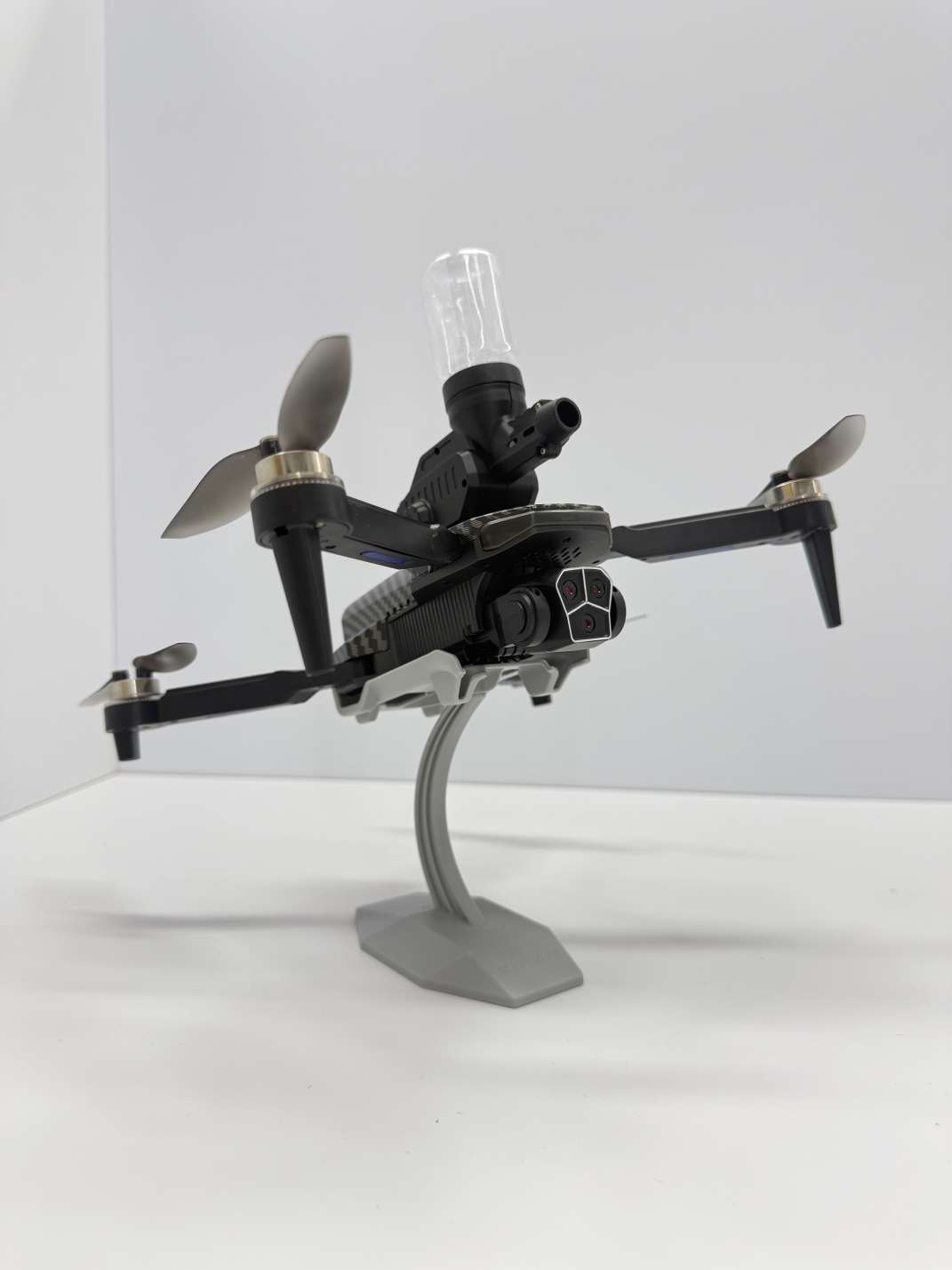 The Water bomb card drone toy quadcopter is foldable and portable detail image 2