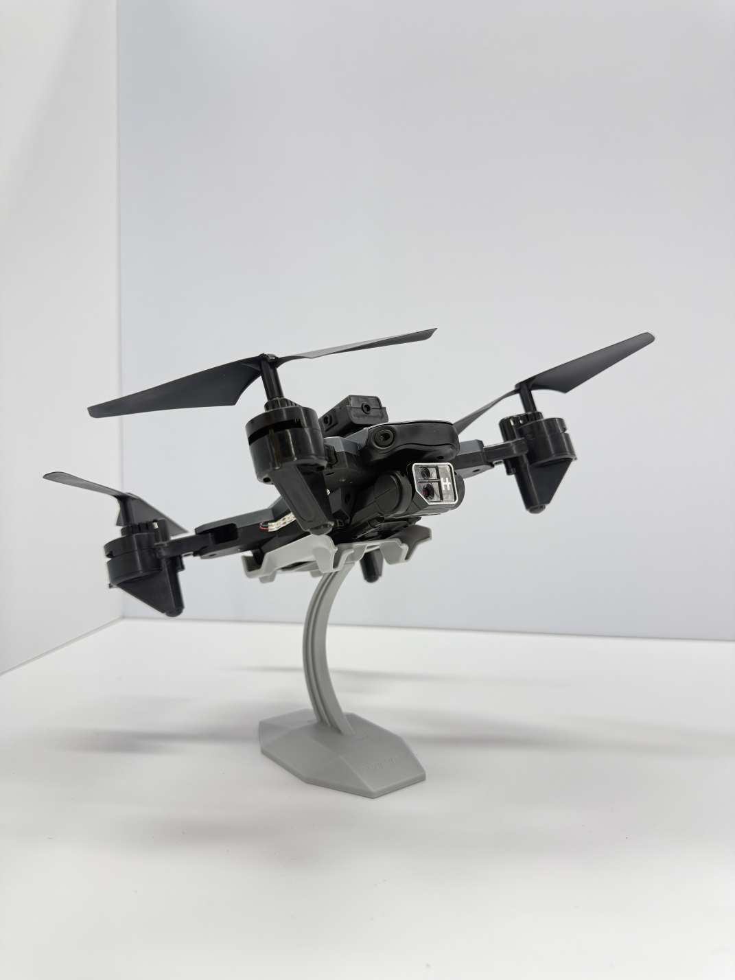 Small four-axis folding drone toy detail image 6