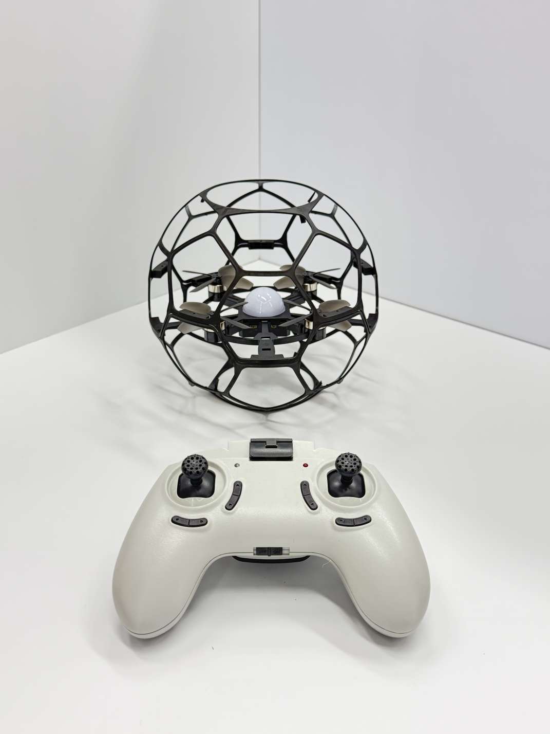 Beginner's guide to Aerial football drones - Spherical aircraft detail image 6