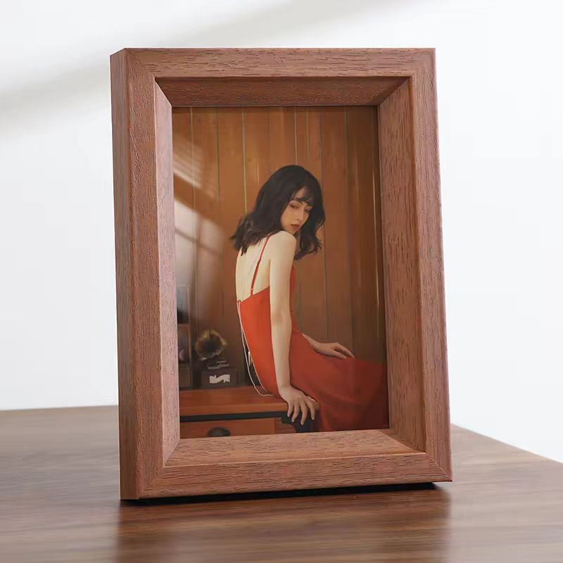 The girl butterfly specimen in the photo is framed in a high-end hanging photo frame Specification image