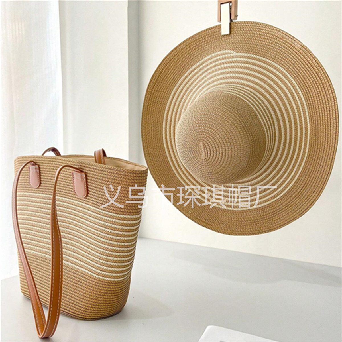 Cross-border new bestseller women's spring and summer straw woven bag, beach bag, beach hat combination set, two-piece set, striped wide-brimmed straw hat, single-shoulder tote bag, urban style, casual vacation, foldable women's bag, straw woven artistic seaside photo shoot details Picture