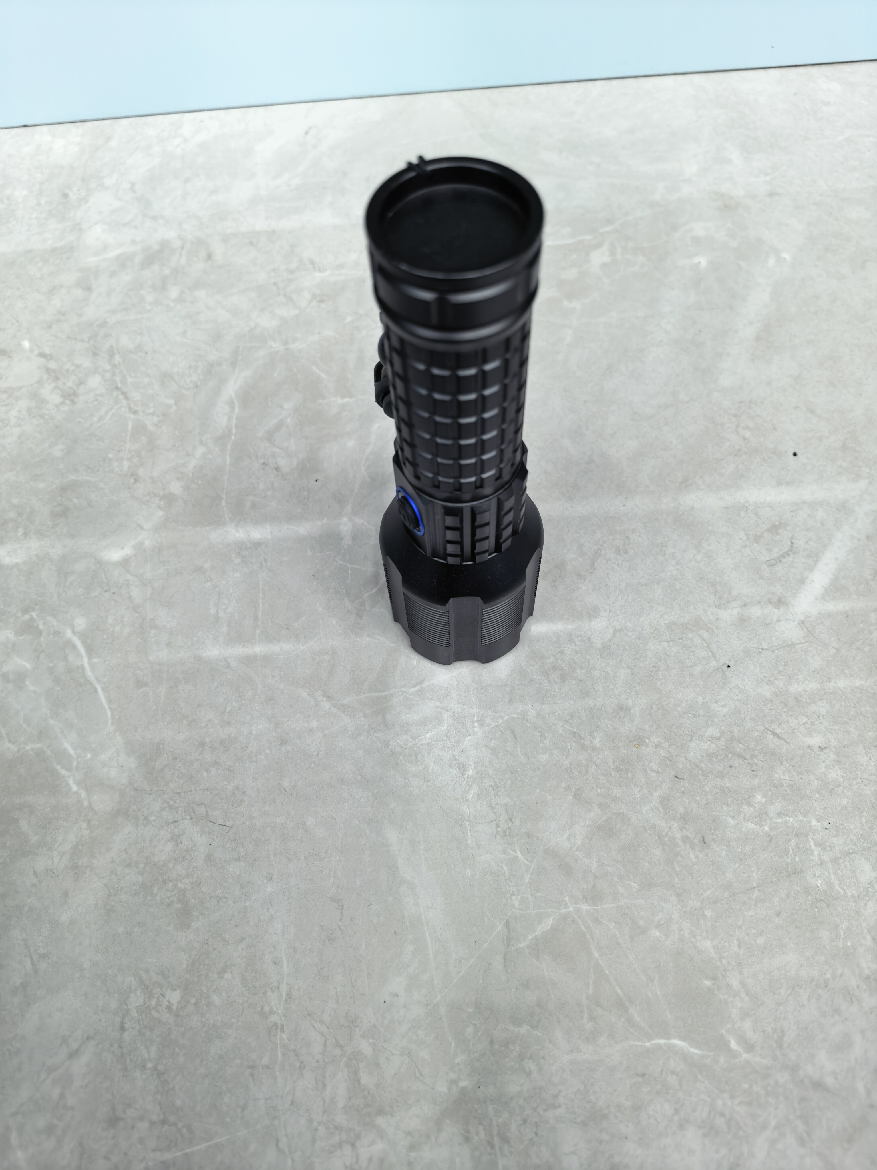 p90 high-intensity flashlight Specification image