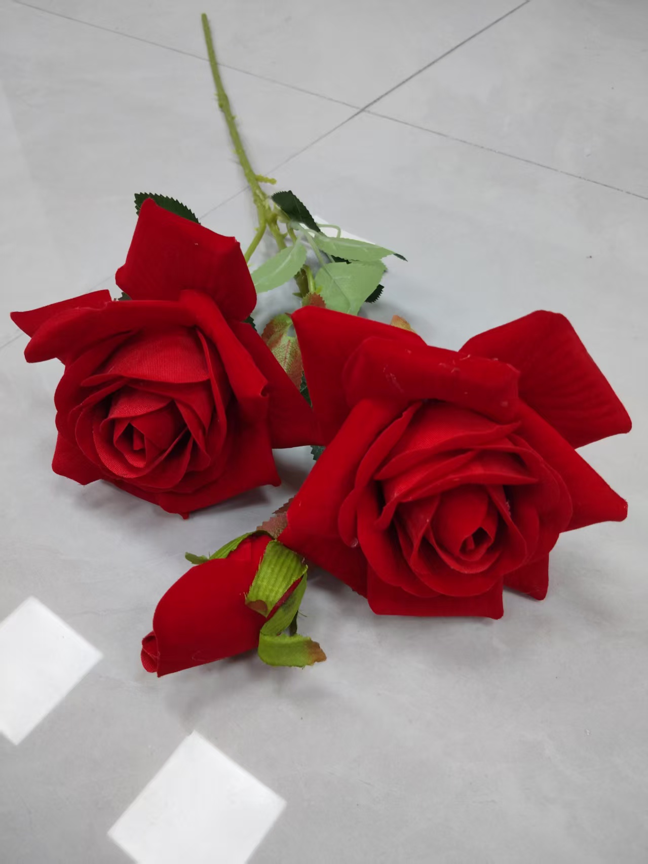 Flowers/玫瑰/仿真玫瑰花/花园/奔现花束白底实物图
