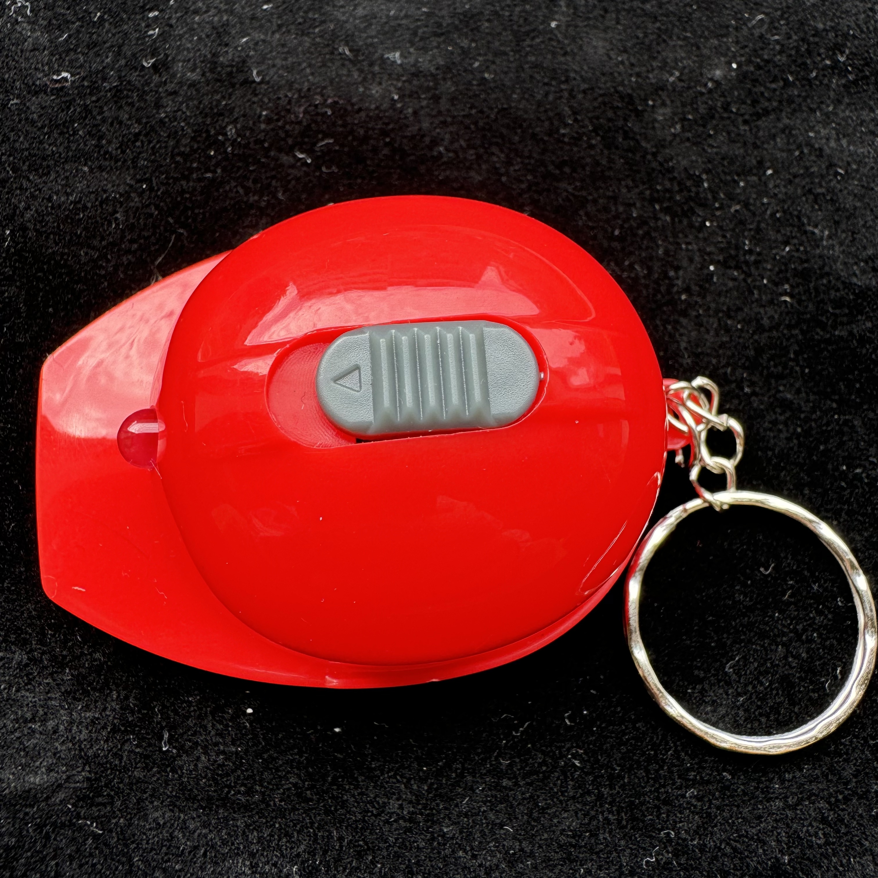 Luminous toy bottle opener, safety helmet, white light keychain lamp, small pendant, small gift event, factory direct sales, Gao Gao electronic toys 222222222222222 Item Picture