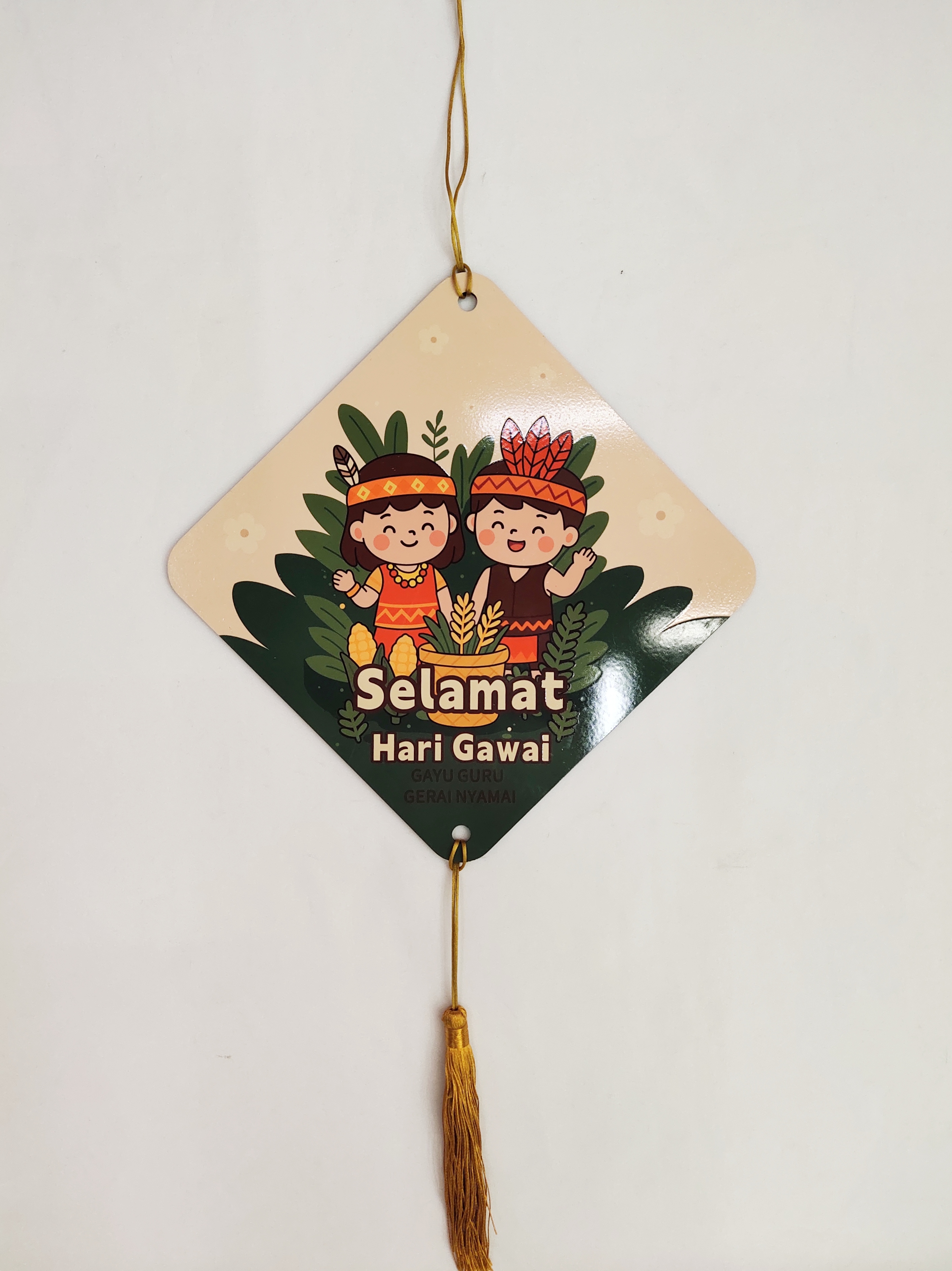 Harvest Festival decorative pendants, festival arrangement pendants, Snowflake board material decorative items, 25*53cm size Application Scenario