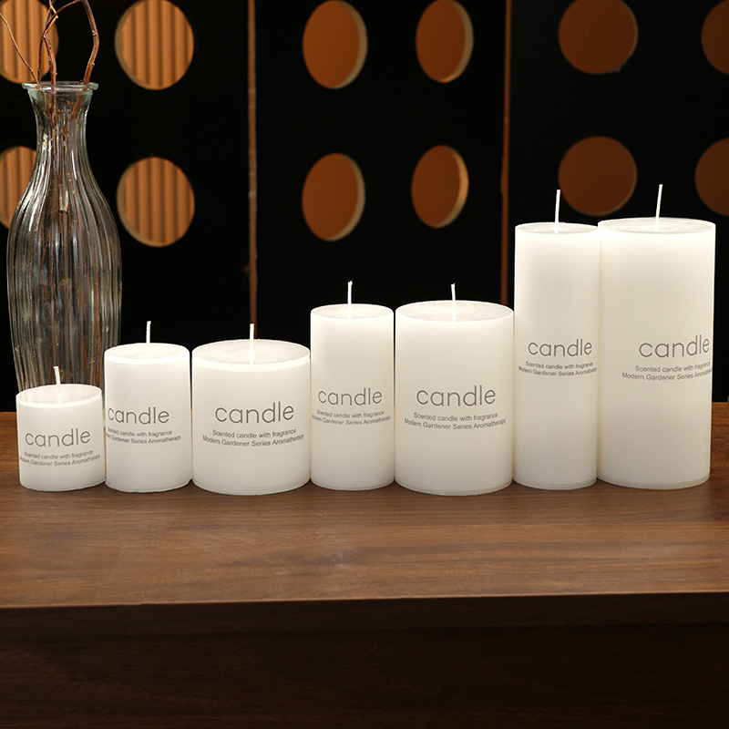European-style ivory white cylindrical candles, classic romantic column wax, wedding hotel thick candles, scented candles Application Scenario