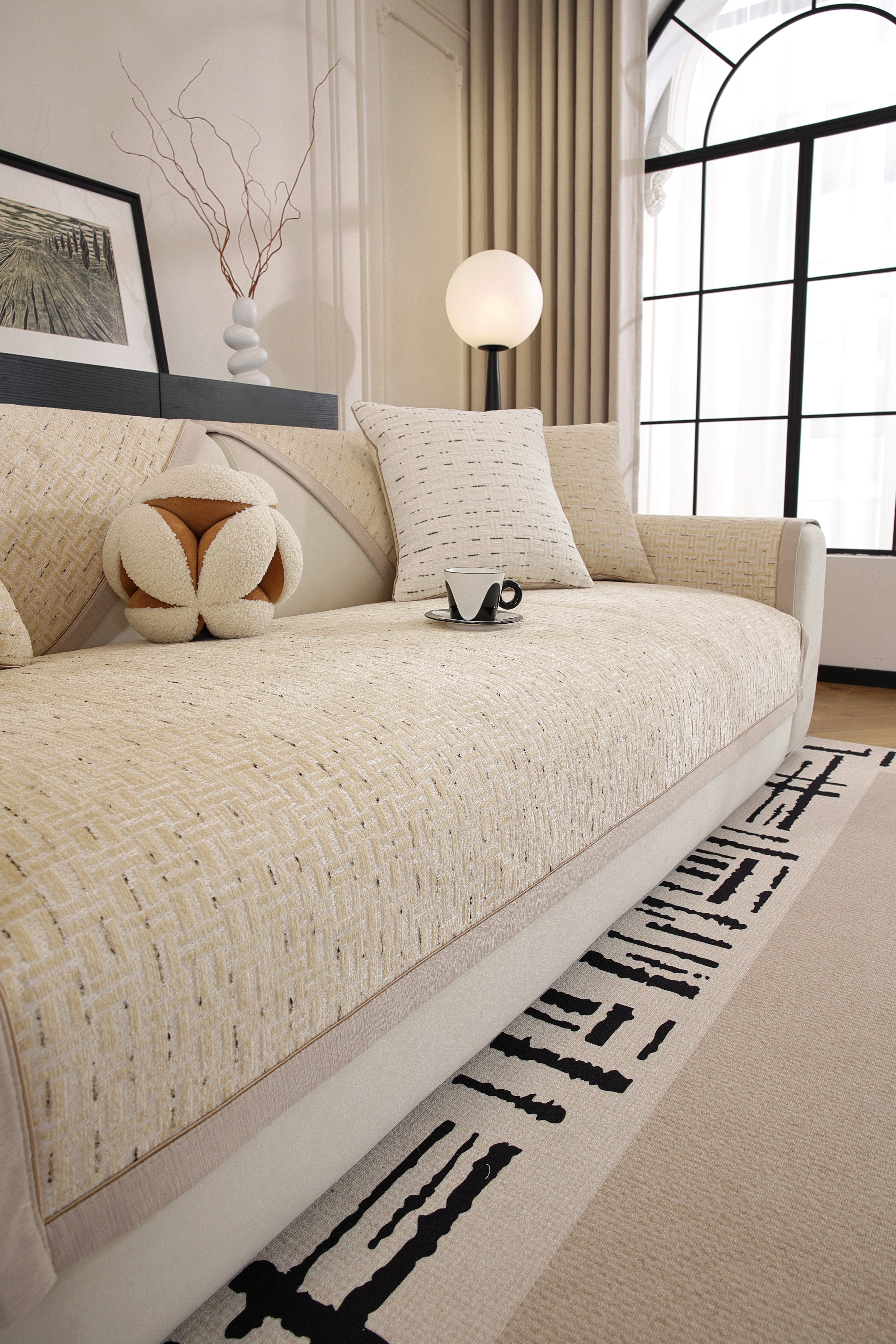 Simple sofa cushions, all-season universal anti-slip, direct sales from an export factory, sofa covers with sandpaper details Picture