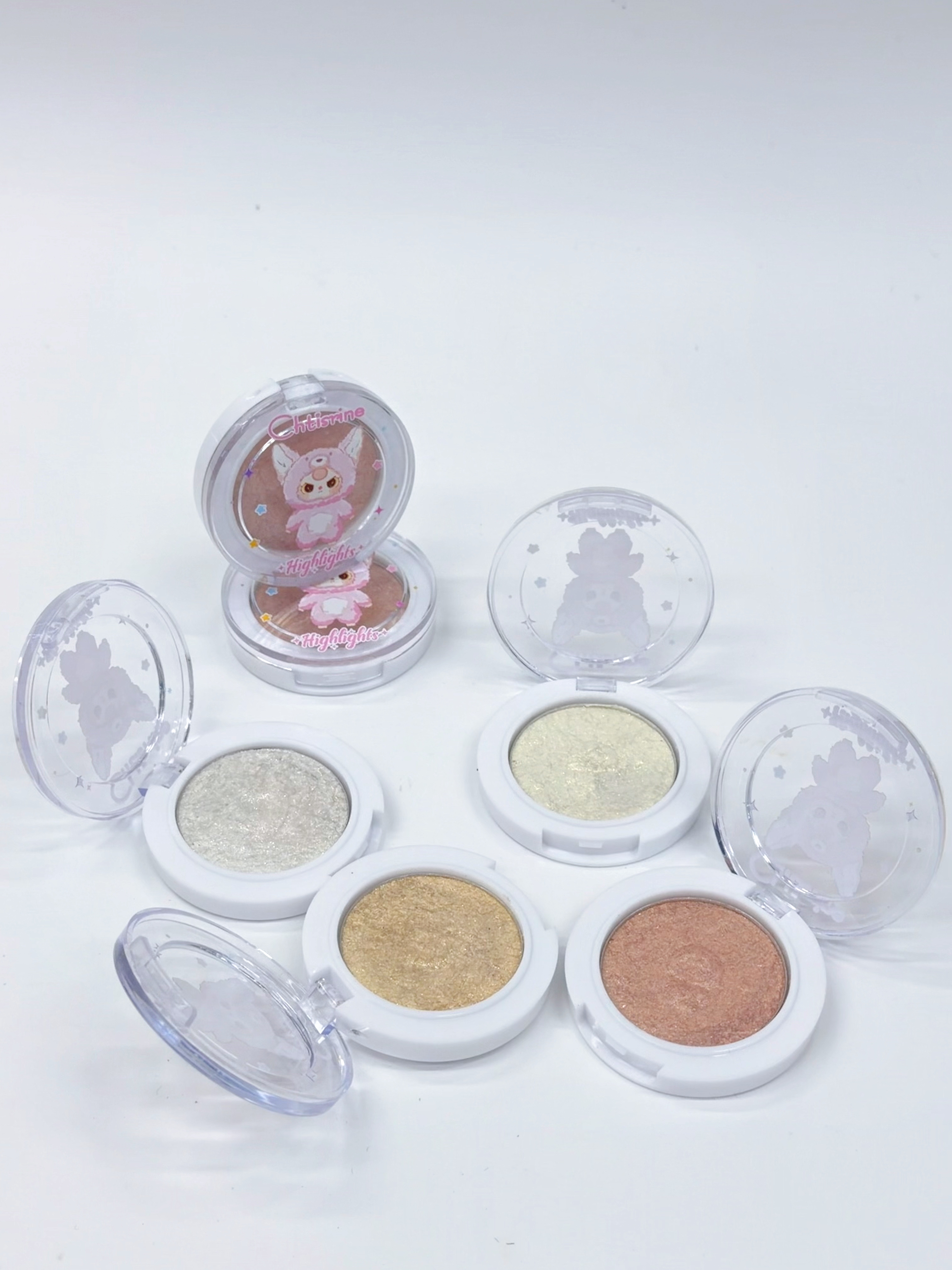 Cross-border IHUDABEAUTYI cute three-year-old cartoon animation high-gloss powder fine professional makeup export Application Scenario