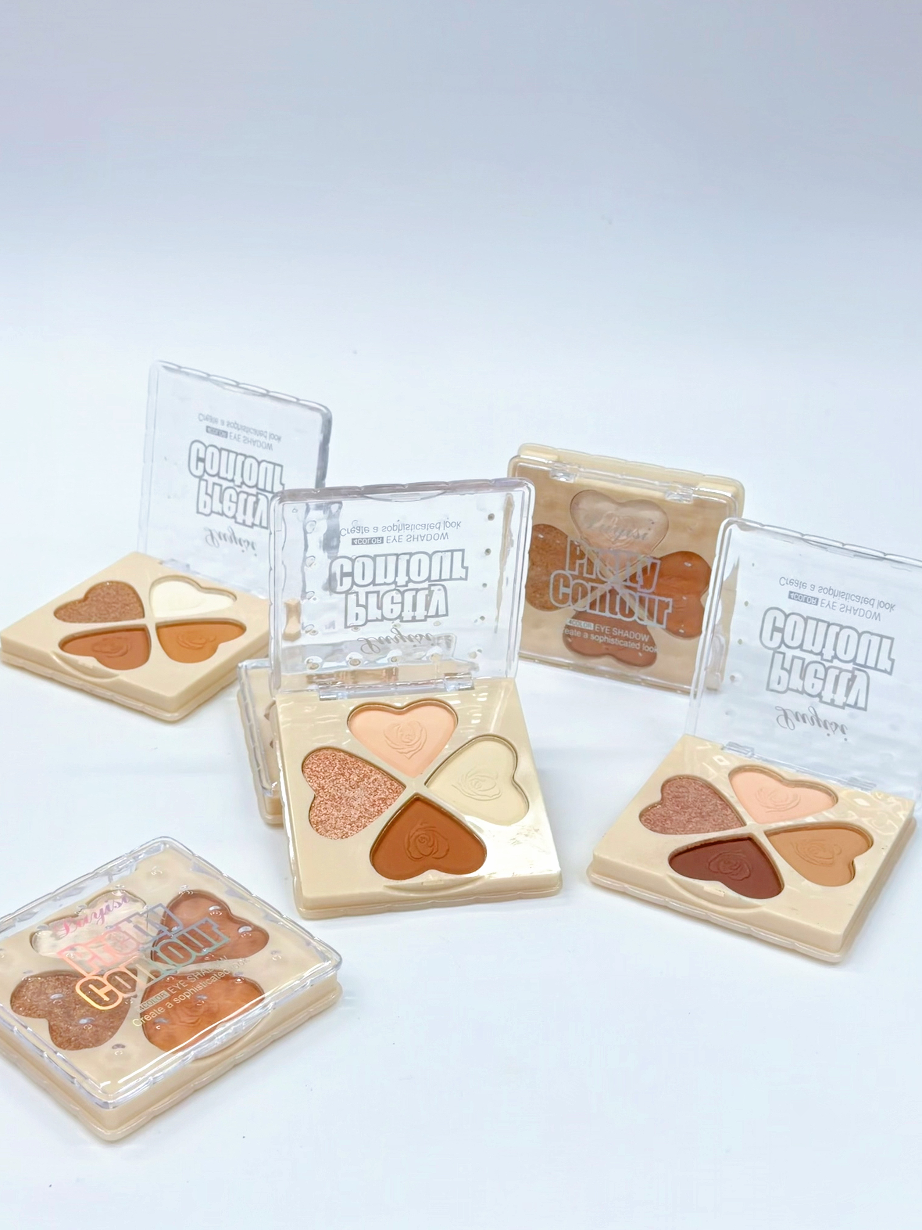 Cross-border IHUDABEAUTYI Four-color heart-shaped high-gloss contouring one-piece set Sparkling high-gloss powder Fine professional makeup export Application Scenario