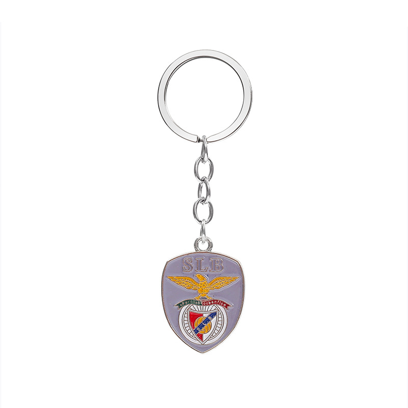 KEYCHAIN team keychain, a best-selling mobile phone chain from Benfica Football Club in Portugal. Customizable mobile phone accessories full figure