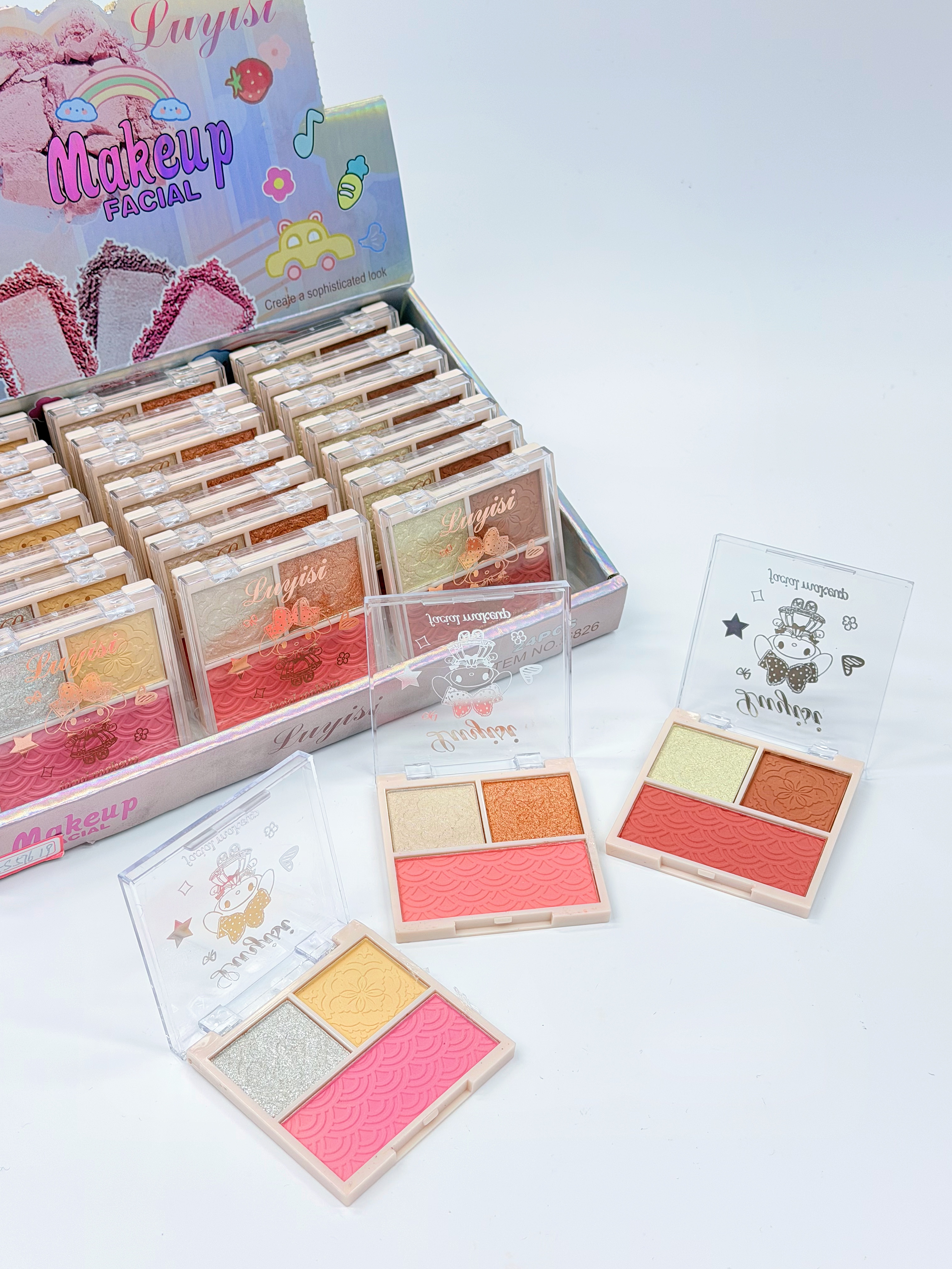 Cross-border LUYISI Blush and highlighter powder compact all-in-one plate, three-in-one, suitable for making fine eyeshadow powder, professional makeup for export Specification drawing