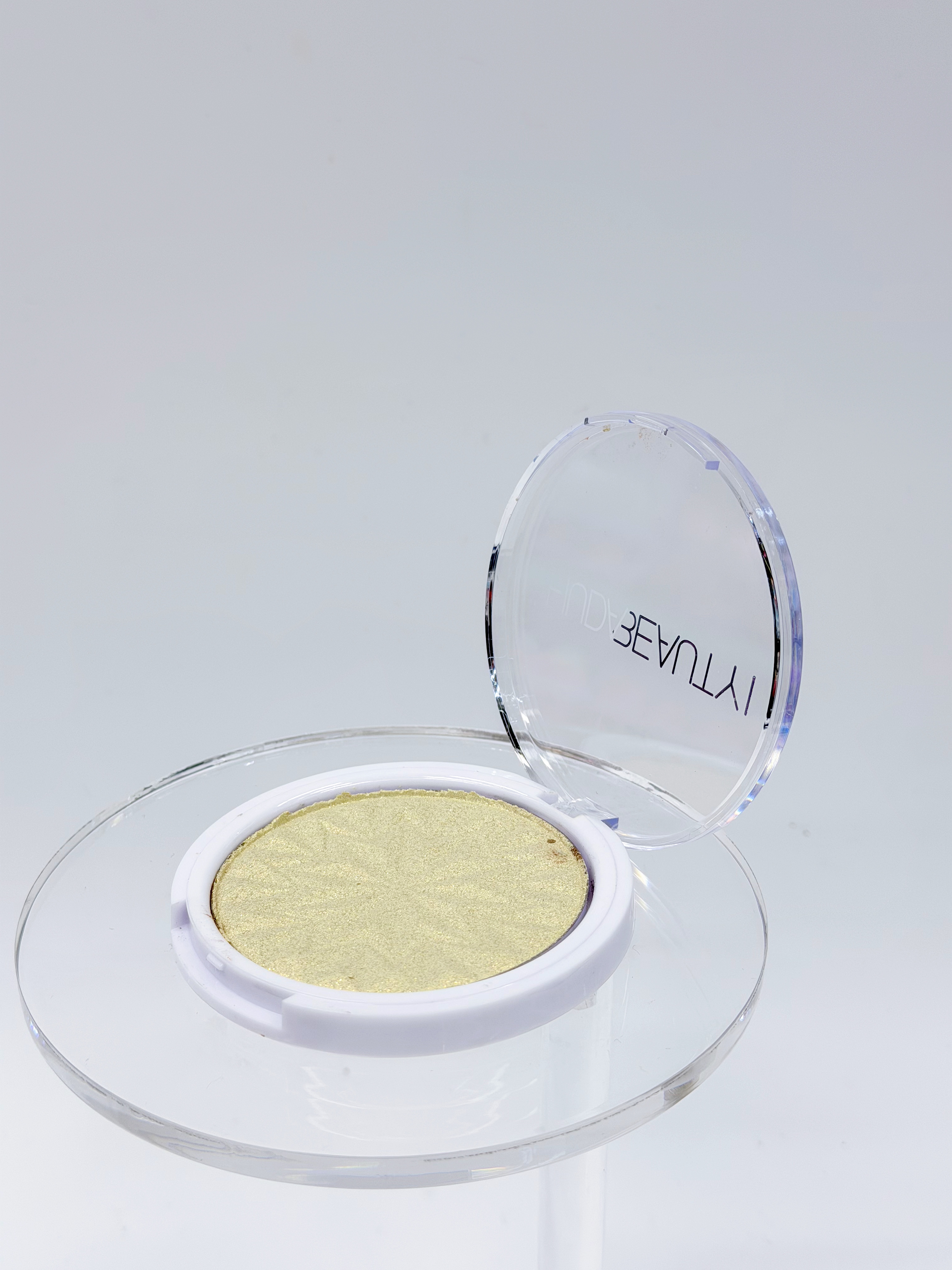 Cross-border export of IHUDABEAUTYI diamond Sparkling High-gloss Powder Fine professional cosmetics Item Picture