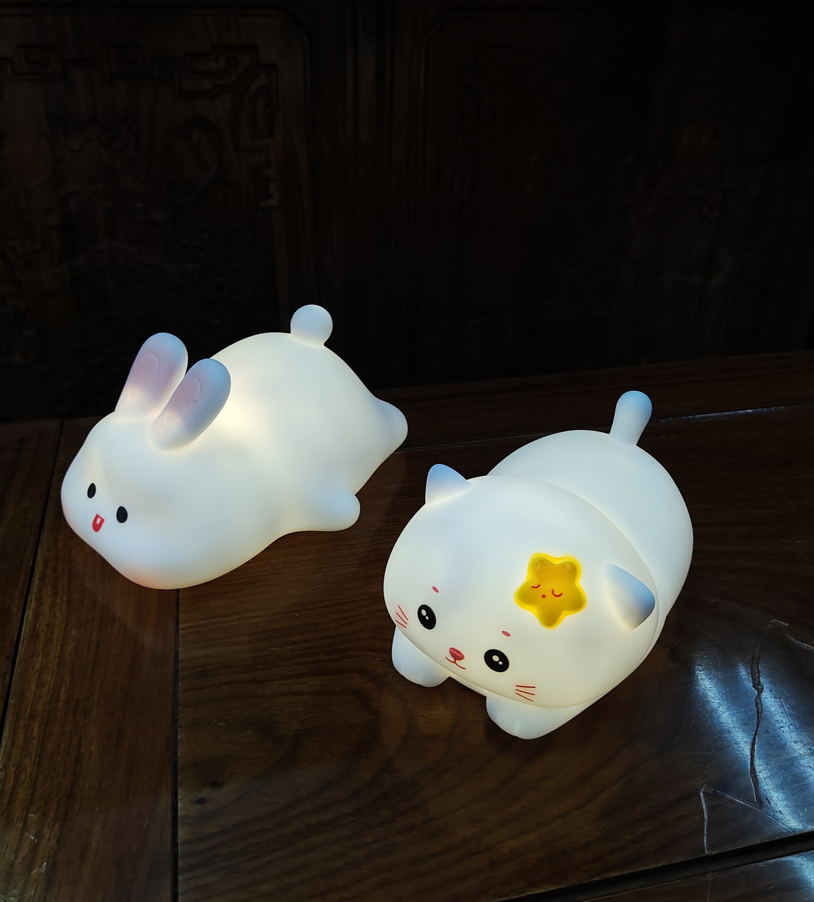 Hot-selling cat and rabbit night lights, birthday gifts for children and girls, bedside lamps, bedroom sleep patting lights, toys, and luminous toys Specification image
