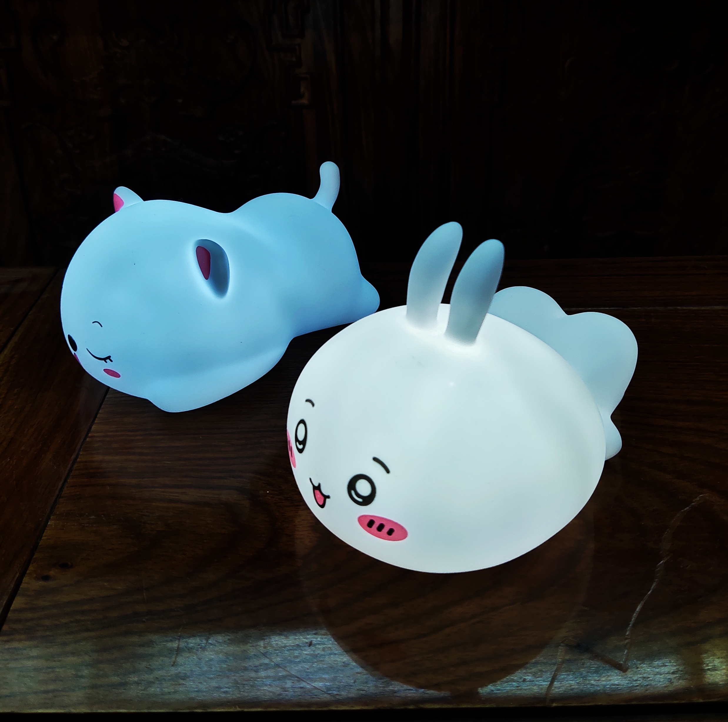 Silicone pat light, stress-relieving, cute cat sleep companion gift, children's panda light-sensing sleep aid night light, ambient light, small night light Item Picture