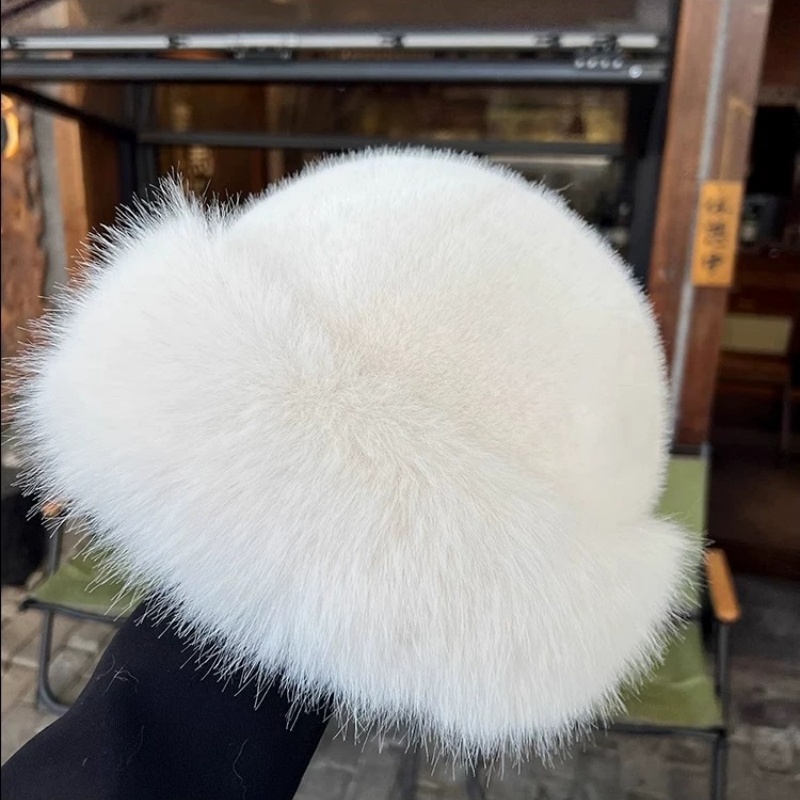 New thickened, warm, faux fur, fashionable and simple fisherman's hat, and faux mink Mongolian hat for women