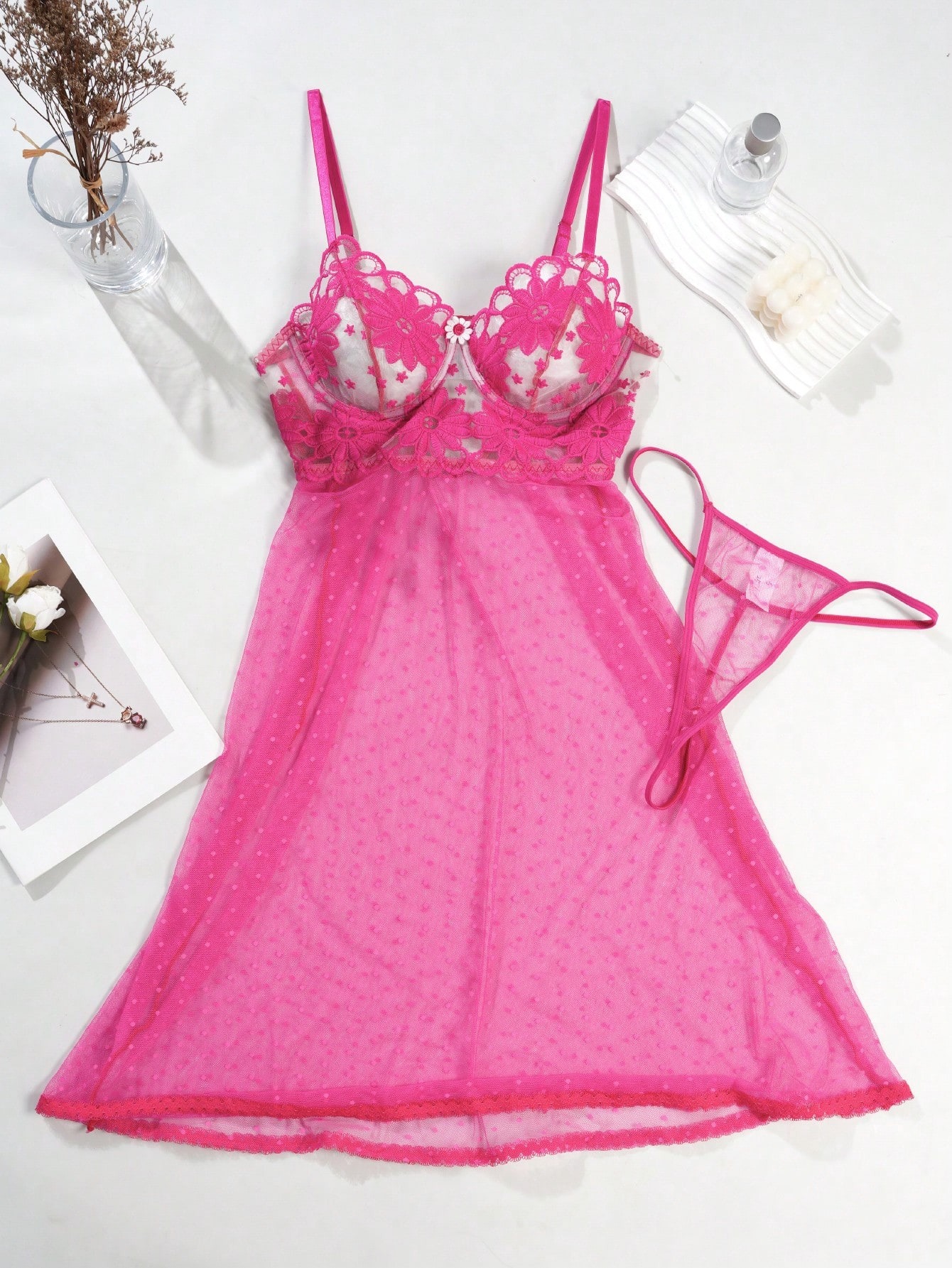 New European and American Amazon sexy lace halter mesh sleeping skirts, underwear, home wear and pajamas wholesale from the source Application Scenario