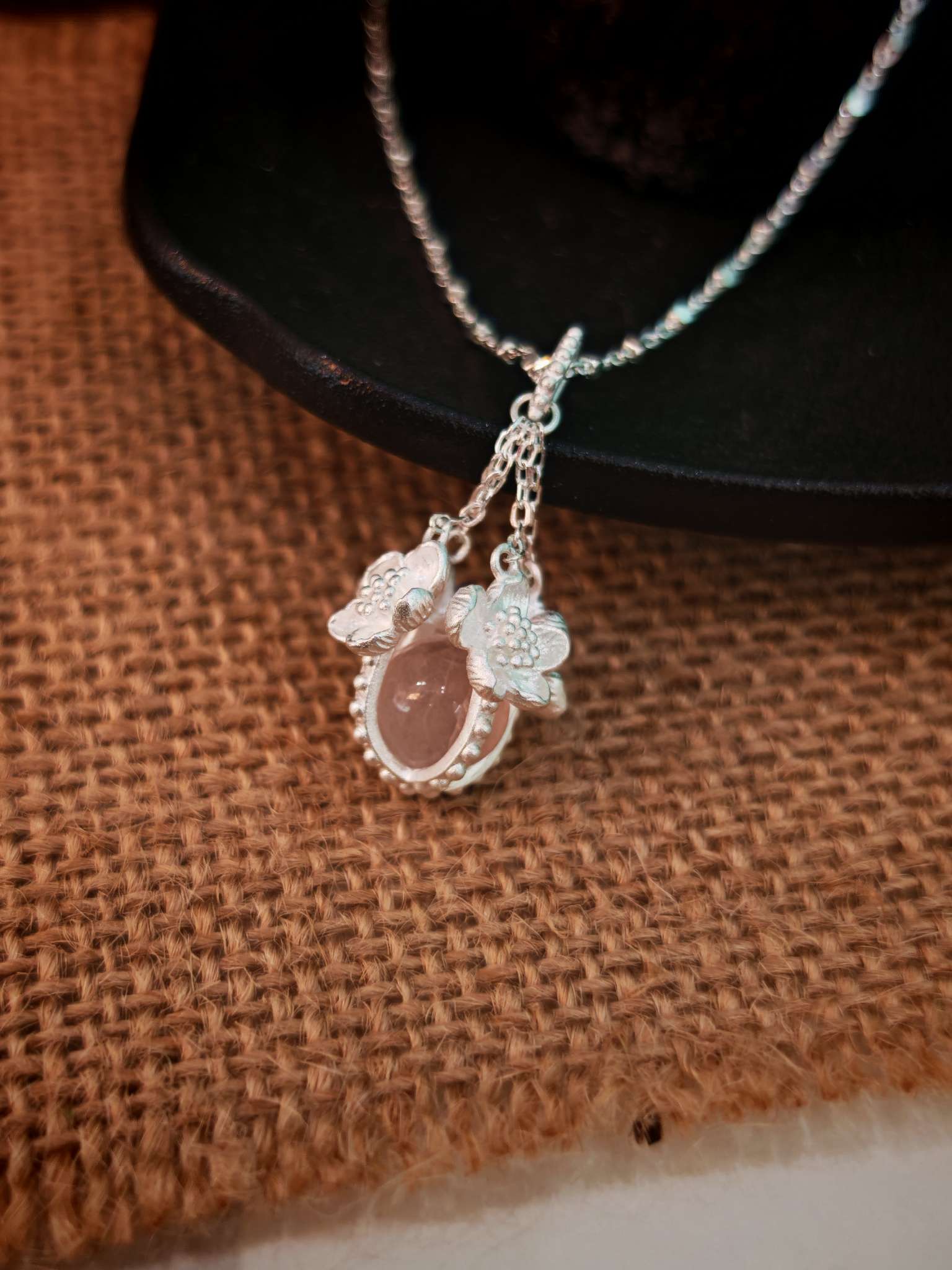 APOTIE's niche original design s925 all-silver peach blossom pink crystal silver jewelry necklace factory direct sales wholesale with gifts detail image 4