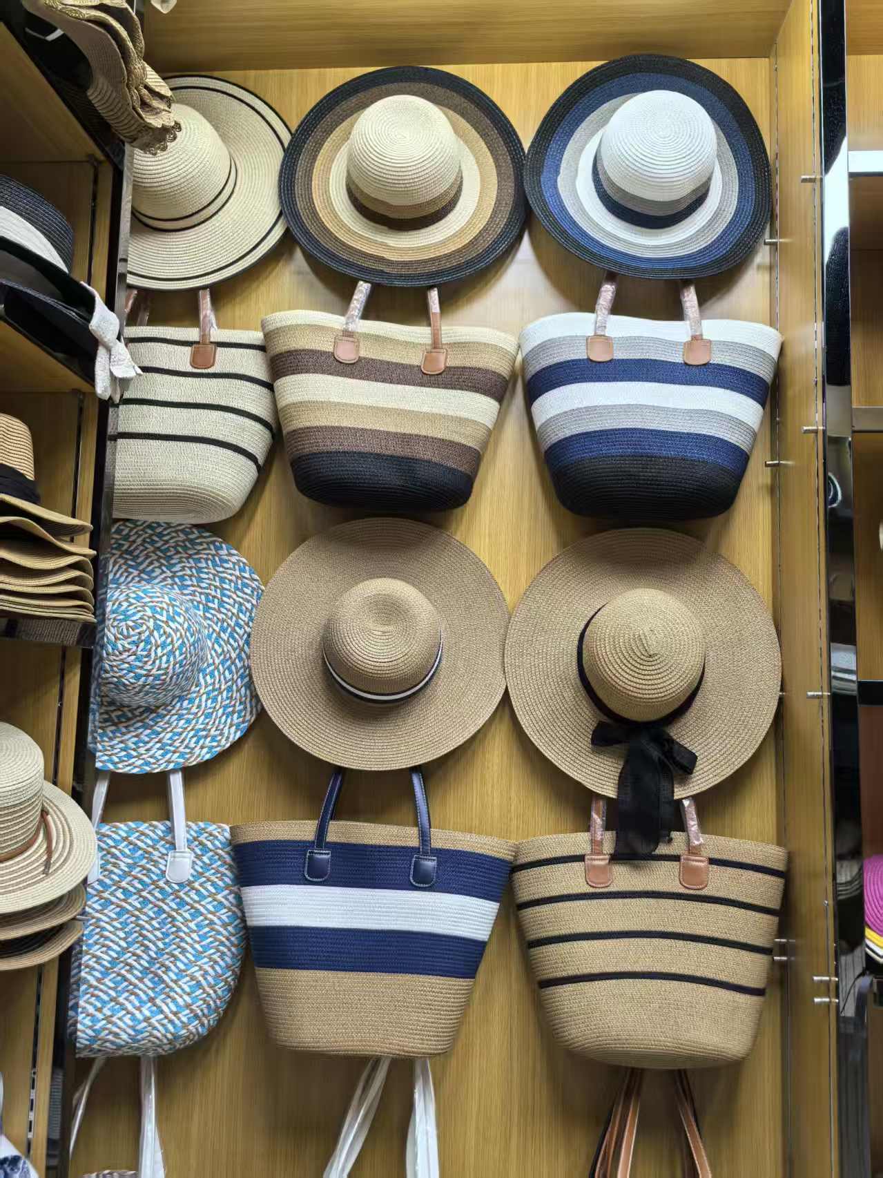 Yiwu Chenqi Hat Factory describe pic - 6