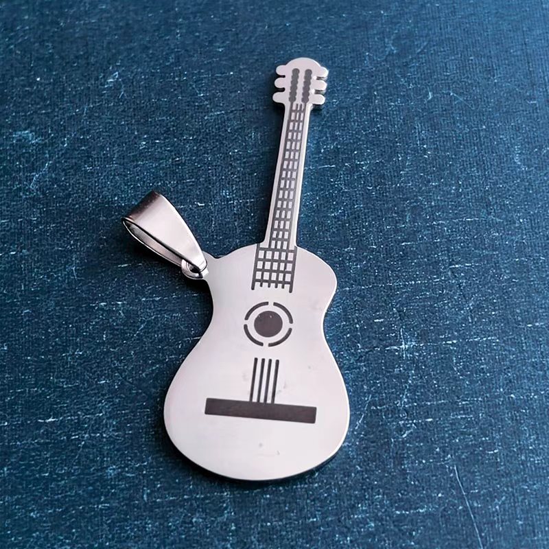 Cross-border foreign trade music, rock, guitar, pendant, necklace, titanium steel, stainless steel, punk, DIY accessories, fashion trend