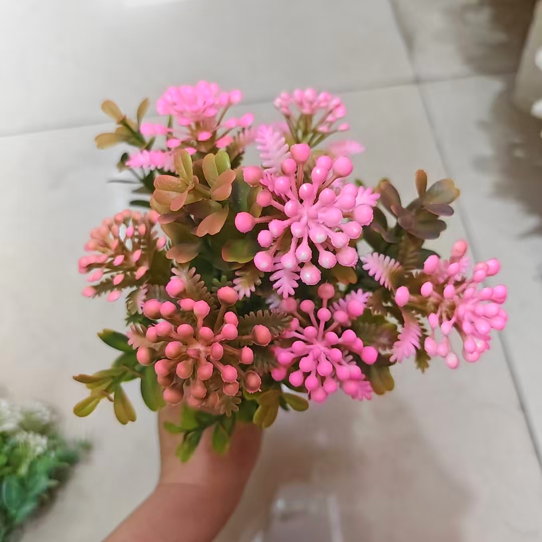 Simulated 7-fork spray-painted plastic fruit sculptures, water plants, green plants, indoor and outdoor plant walls, DIY decoration in stock, replenishment cabinet details Picture