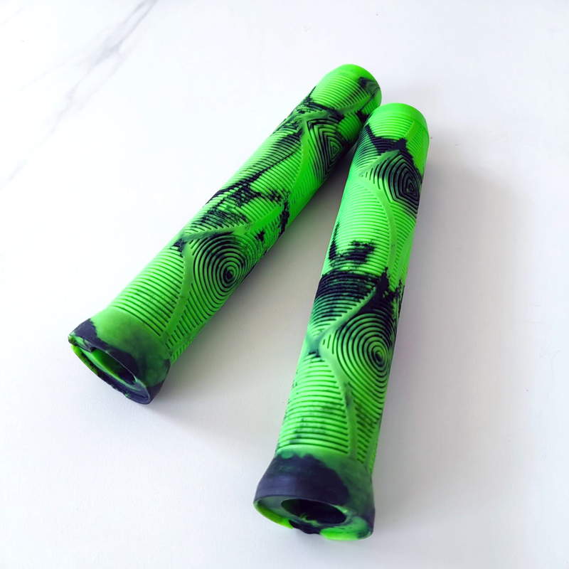 BT-029 manga de goma de dos colores manga de bicicleta manga plegable de bicicleta agarre de bicicleta manga de doble paso grip Item Picture