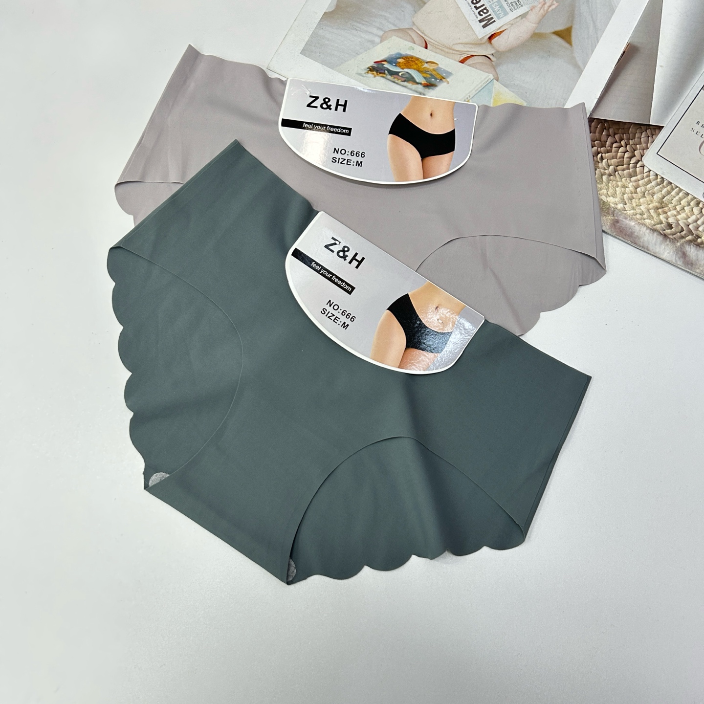 666# European and American ice silk seamless Underwear for women, thin breathable, export wholesale, large-sized women's underwear, solid color wavy edge women's underwear, qni Application Scenario