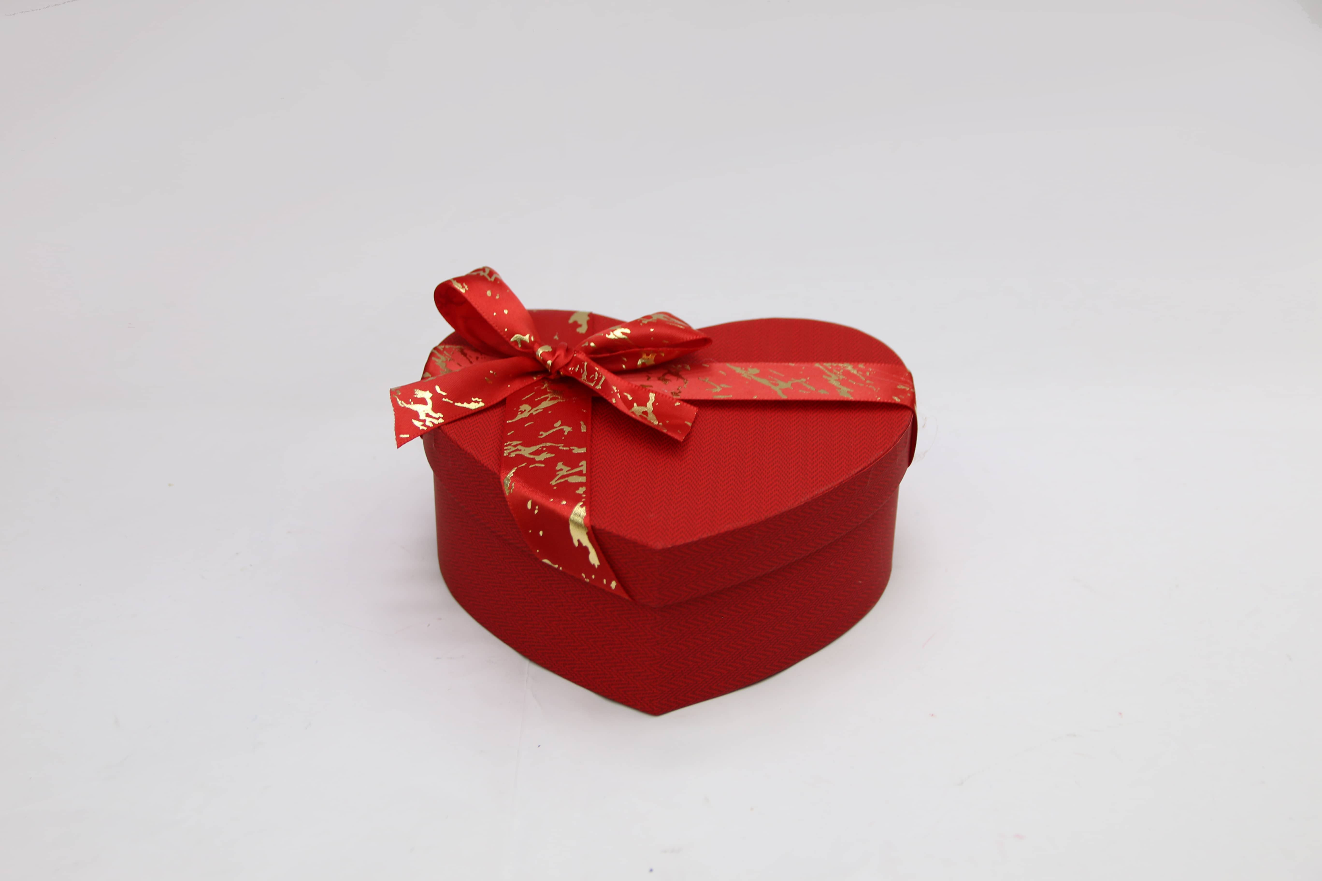 3405# Love Gift Box Three-piece Set, Heart-shaped Gift Box, Souvenir, Festival Gift Packaging Box, Exquisite Gift Box, Special Paper Gift box, Factory direct sales pic 1