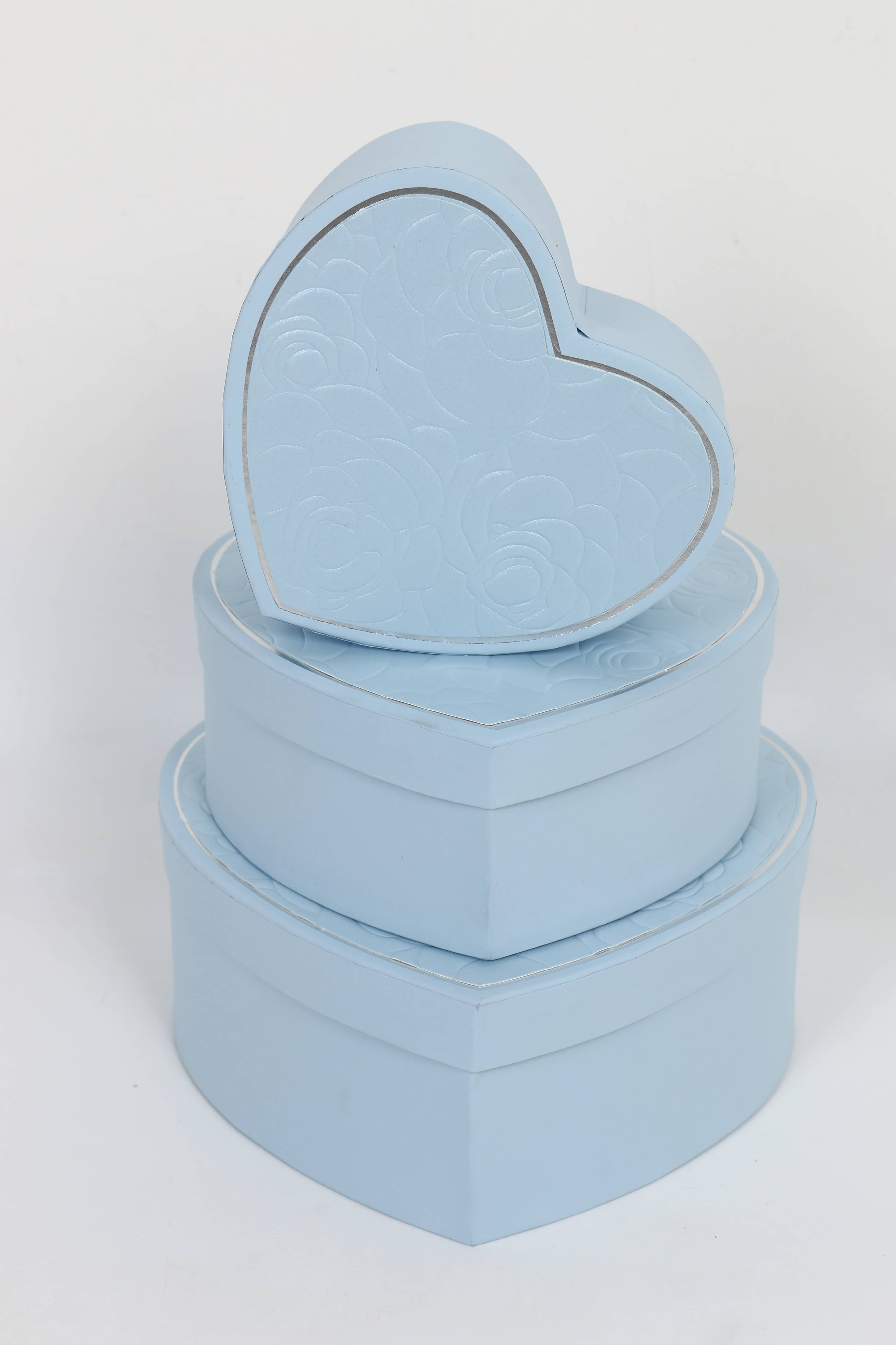 3405# Love Gift Box Three-piece Set, Heart-shaped Gift Box, Souvenir, Festival Gift Packaging Box, Exquisite Gift box, embossed rose pattern, square pattern gift box, factory direct sales Application Scenario