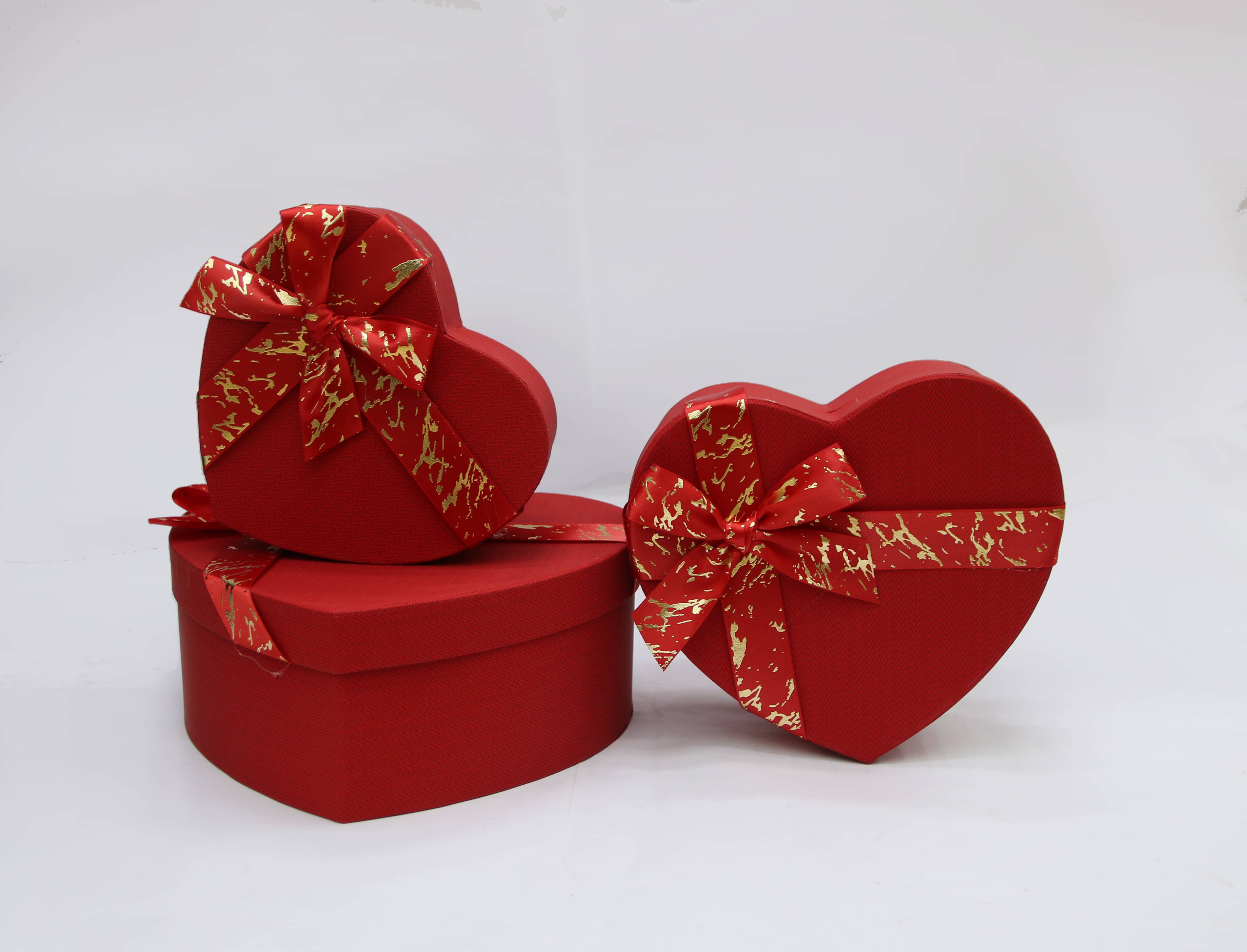 3405# Love Gift Box Three-piece Set, Heart-shaped Gift Box, Souvenir, Festival Gift Packaging Box, Exquisite Gift Box, Special Paper Gift box, Factory direct sales pic 3