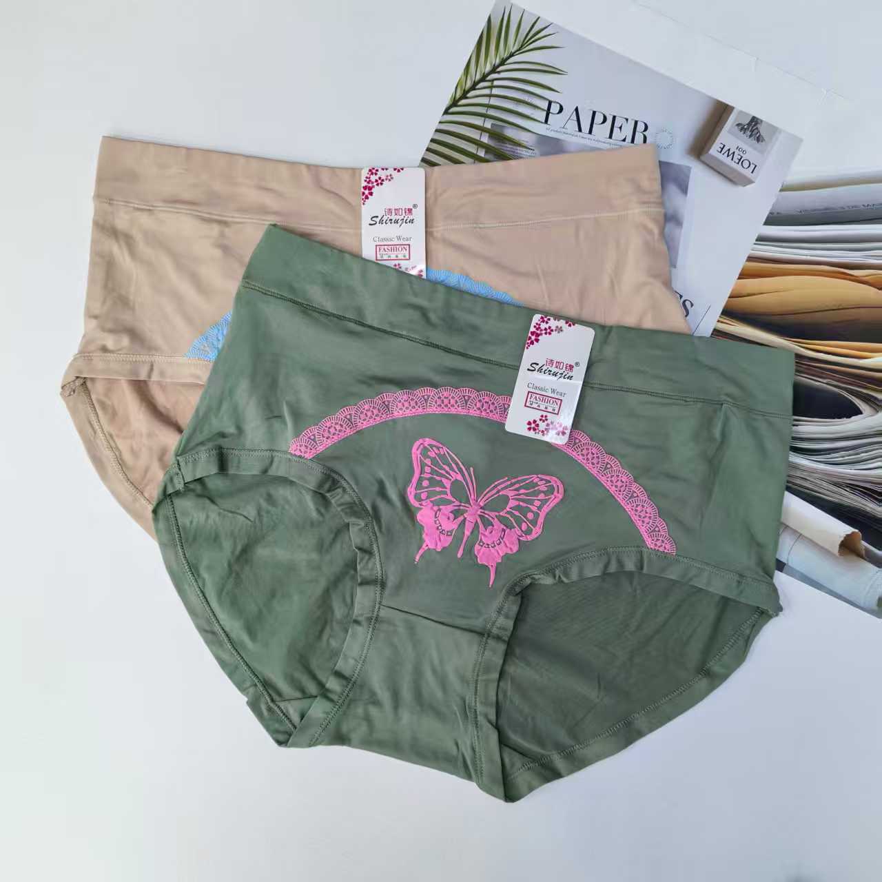 1642# underwear for export to the Middle East and Africa, women's bowknot printed high-waisted underwear, printed fashionable underwear, women's triangle underwear, QNI Application Scenario