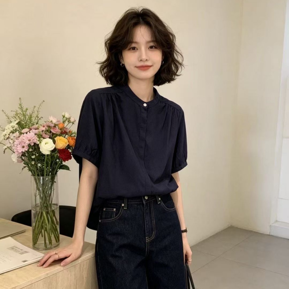 Solid-colored short-sleeved shirt 2026, a bohemian-style women's round-neck single-breasted pleated design, slimming, versatile and casual top Specification image