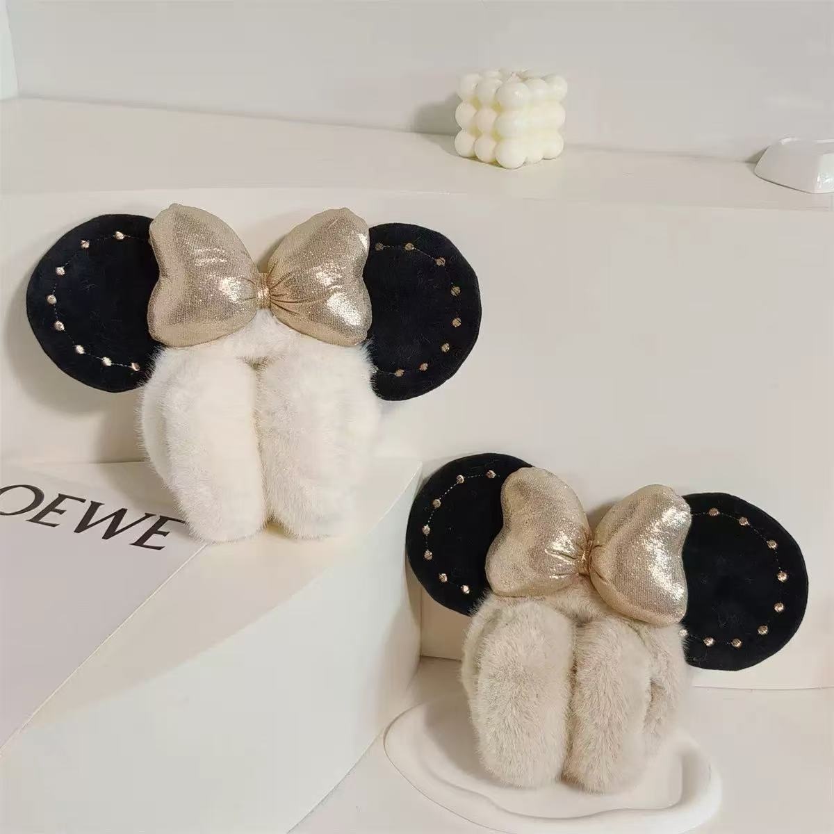 Winter cartoon Mickey Mouse ear bow plush folding ear cups are cute for girls to keep warm and protect against the cold