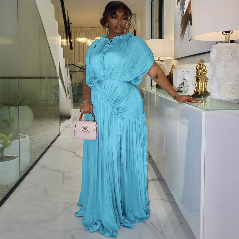 A blue dress for women in European and American style full figure