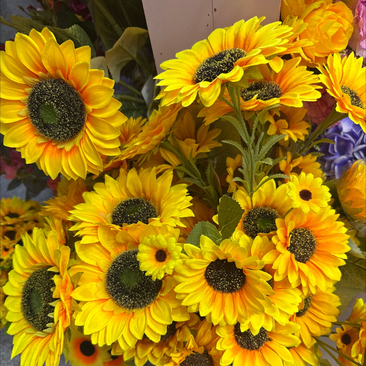 Yiwu Henghui Craft Flower Shop describe pic - 2