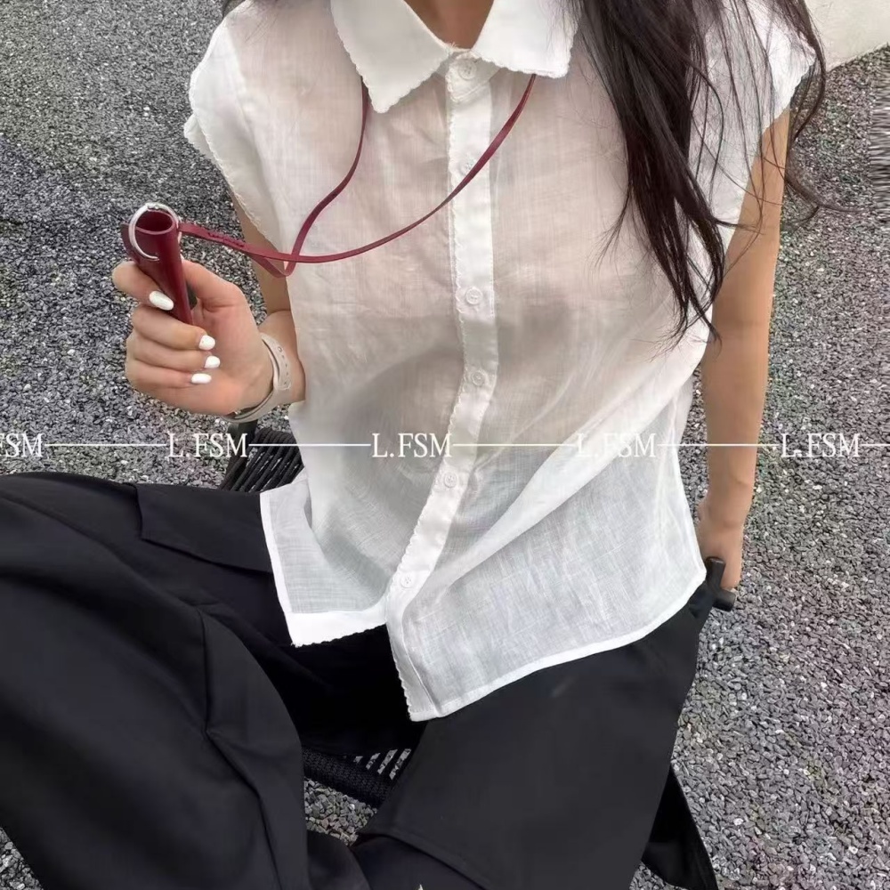 A Japanese-style short-sleeved cotton and linen shirt for women, with a literary and artistic temperament, loose and casual, and a linen vest with a baby collar